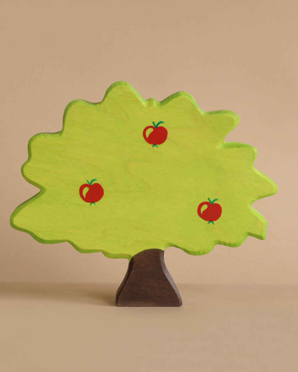 Holztiger Apple Tree