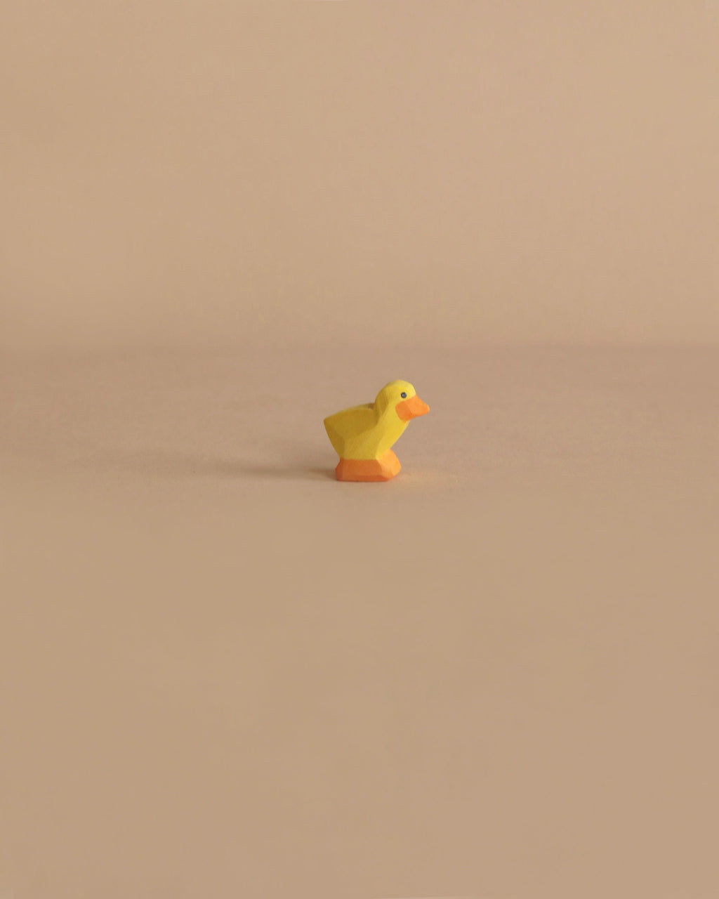 Ostheimer Chick, Yellow