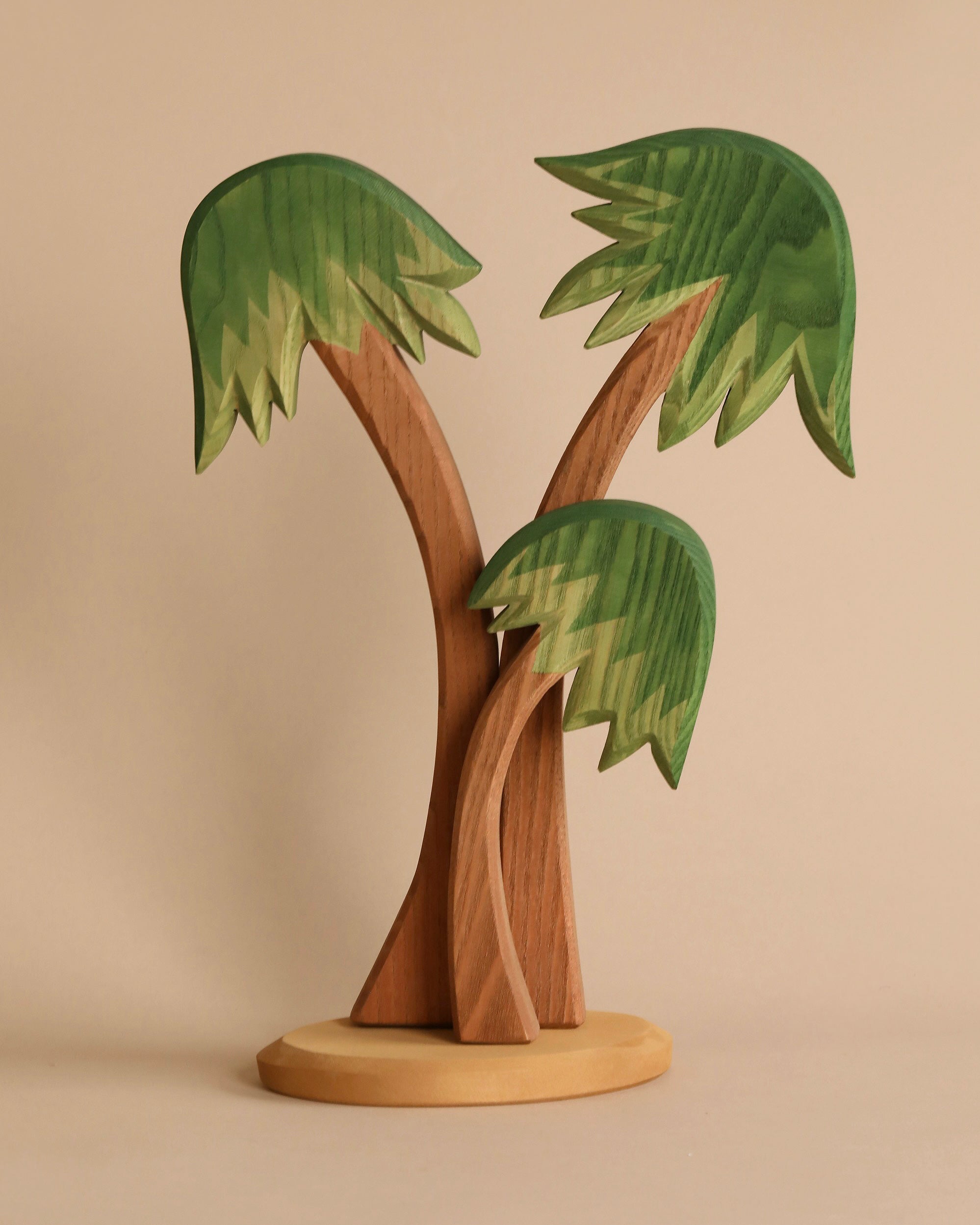 Ostheimer Tree - Palms with Stand