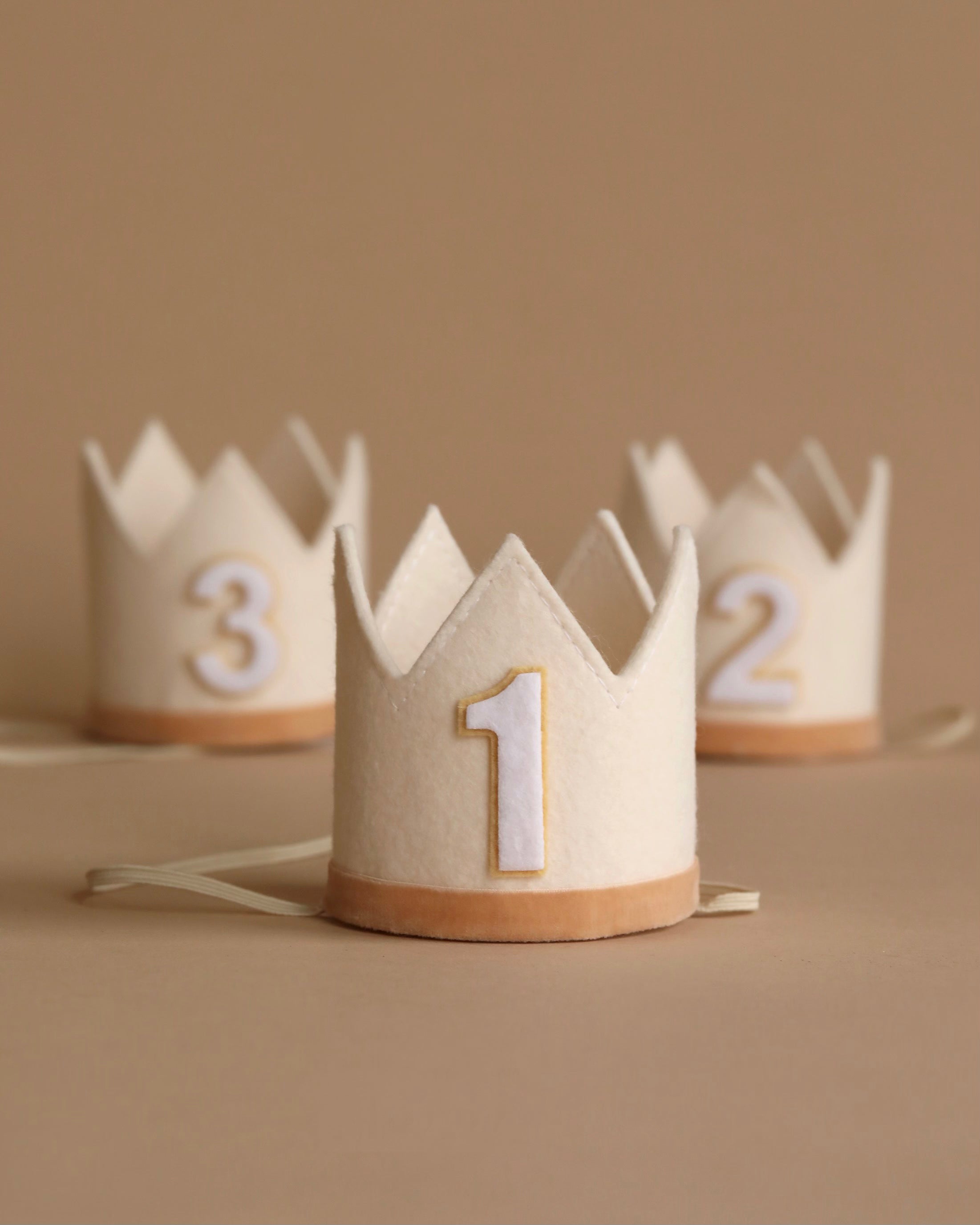 Felt Crown - Linen with Beige Velvet Trim