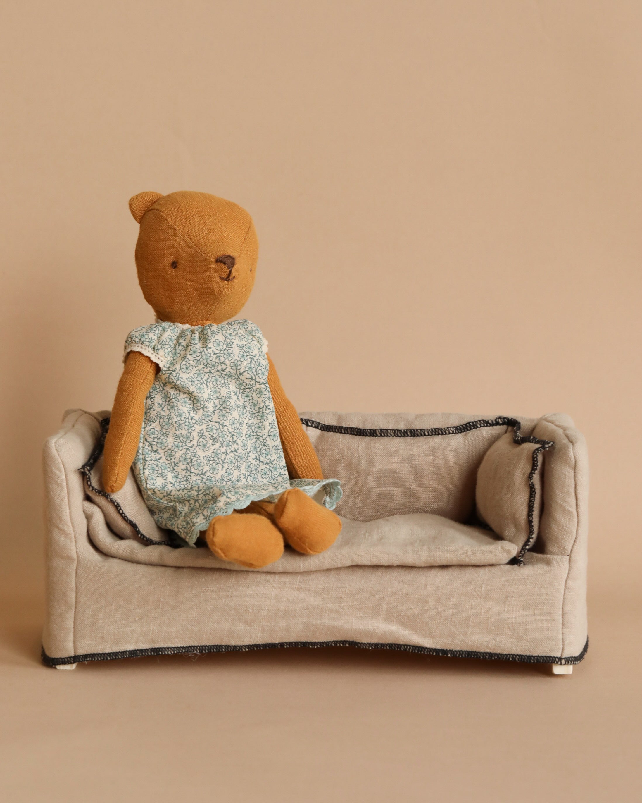 Maileg Extra Clothing: Nightgown for Teddy Mum