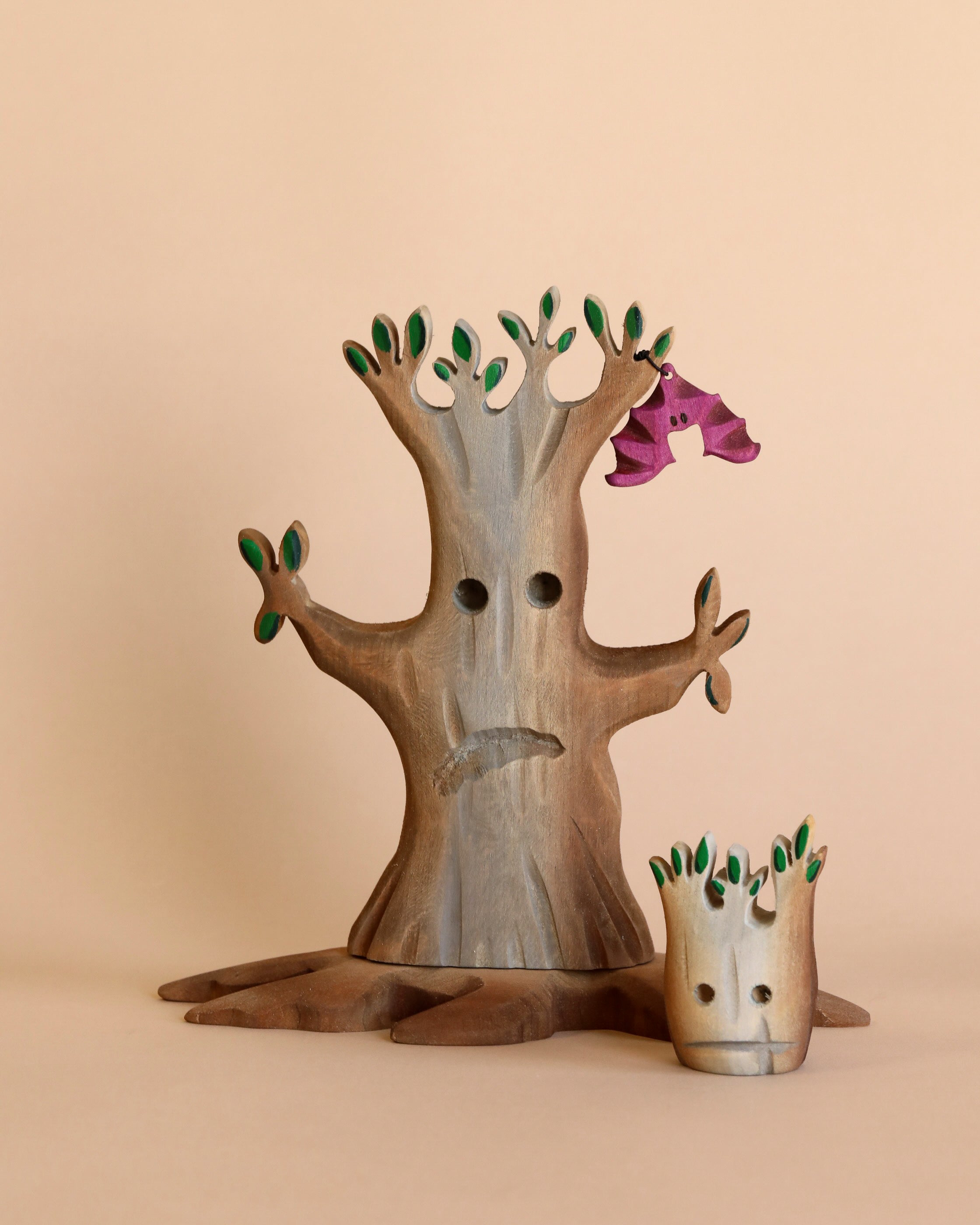 Bumbu Handmade Wooden Halloween Trees With Hanging Bat