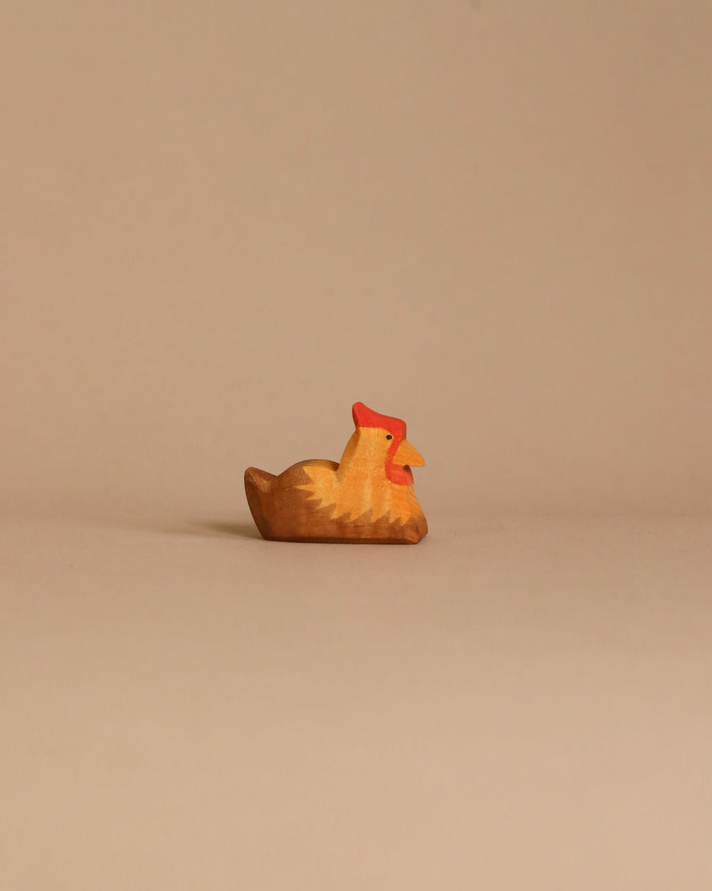 Ostheimer Hen Brown On Nest