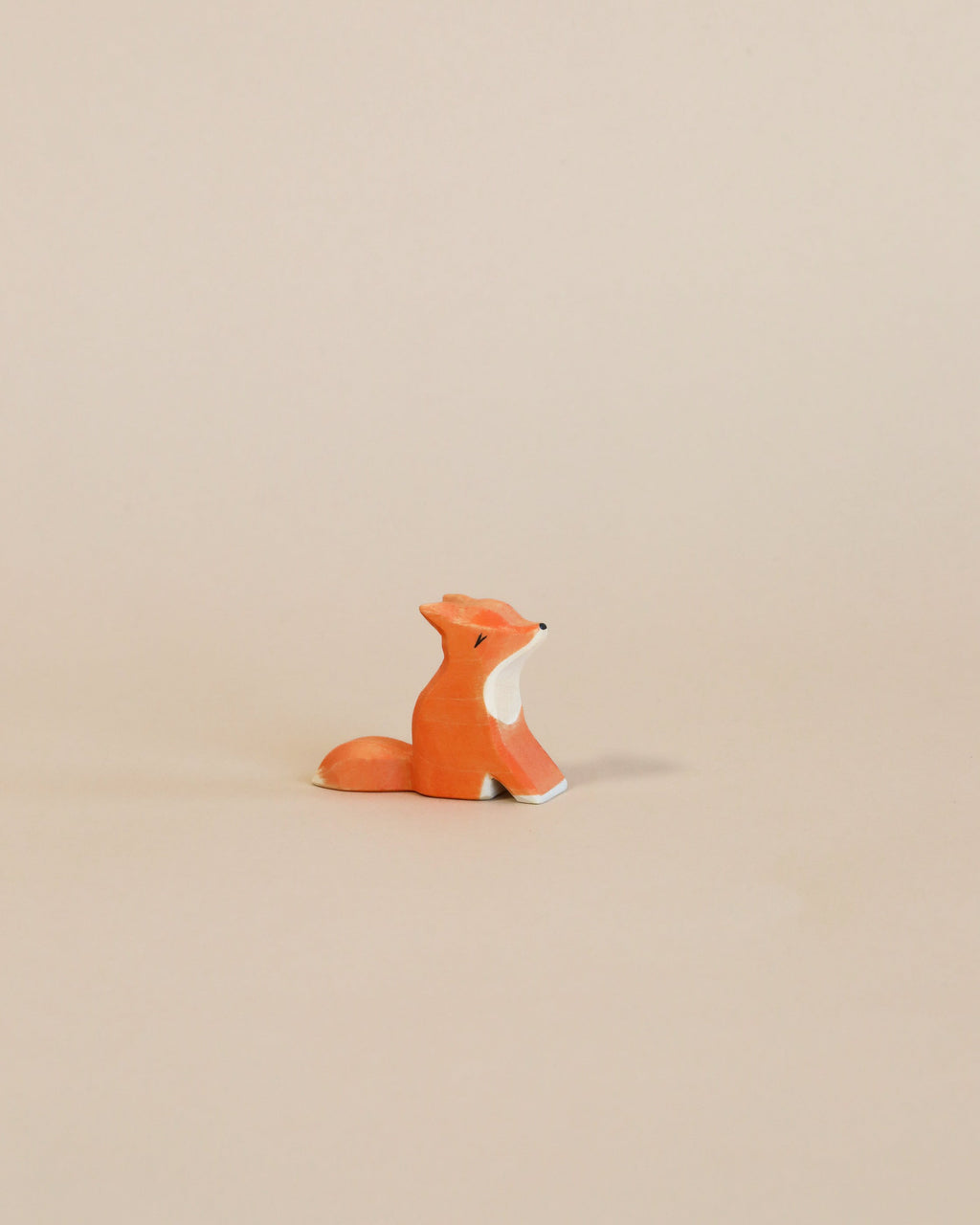 Ostheimer Small Fox - Sitting