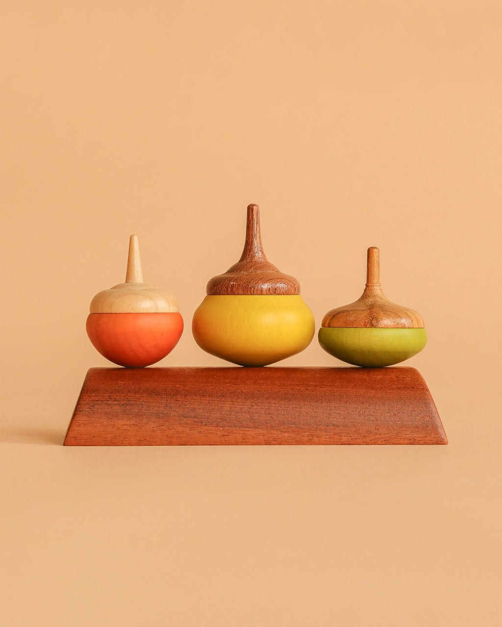 Wooderful Life 
Wooden Spinning Top Set - Chestnut