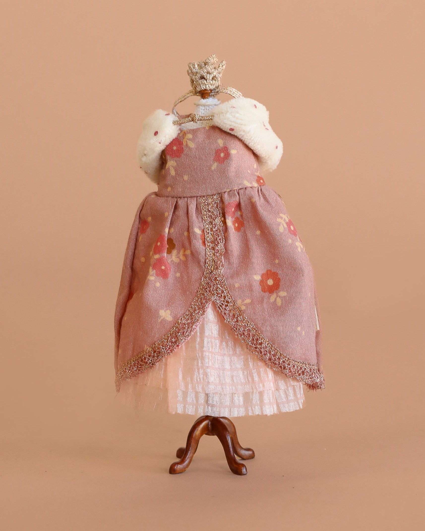 Maileg Queen Dress, Mum Mouse