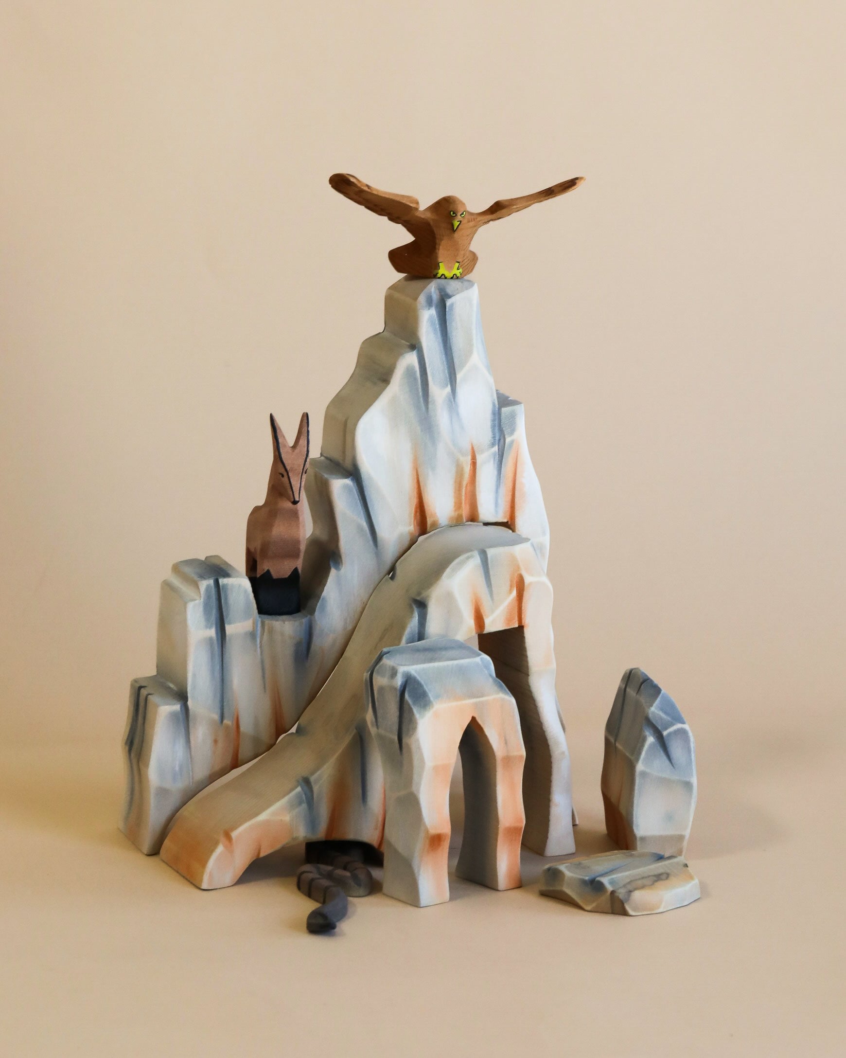 Bumbu Handmade Wooden Mountain Cliff Scene