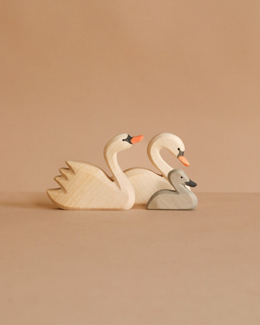 Ostheimer Handmade Wooden Swan Family Set