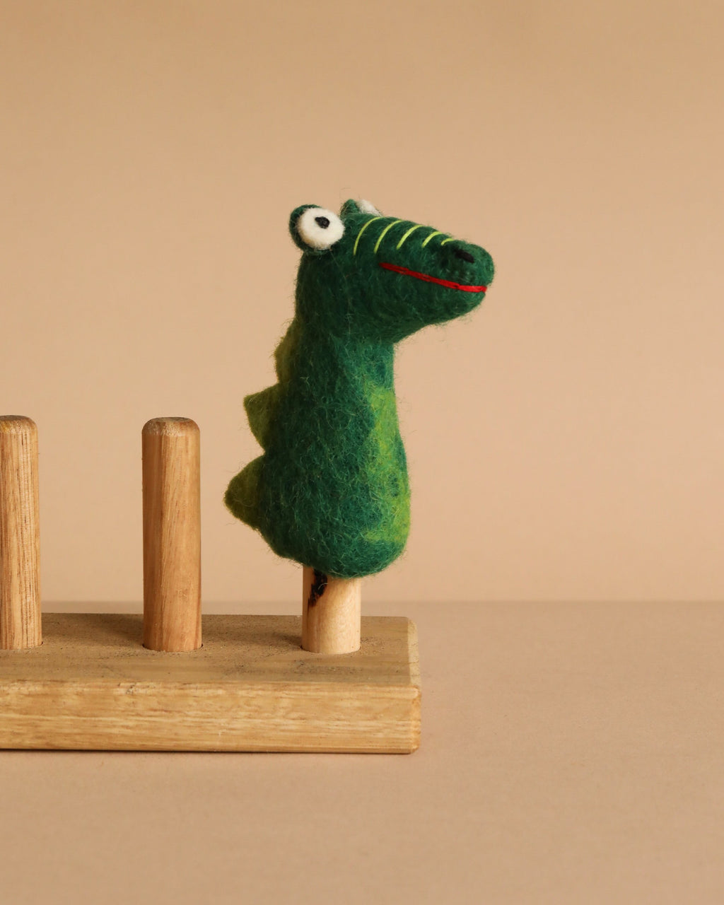 Felt Finger Puppet: Alligator