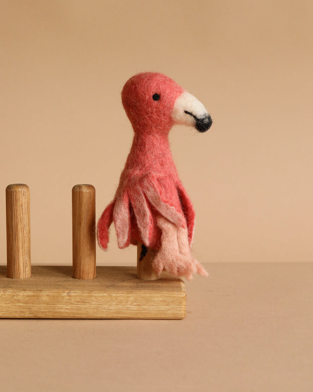 Felt Finger Puppet: Flamingo