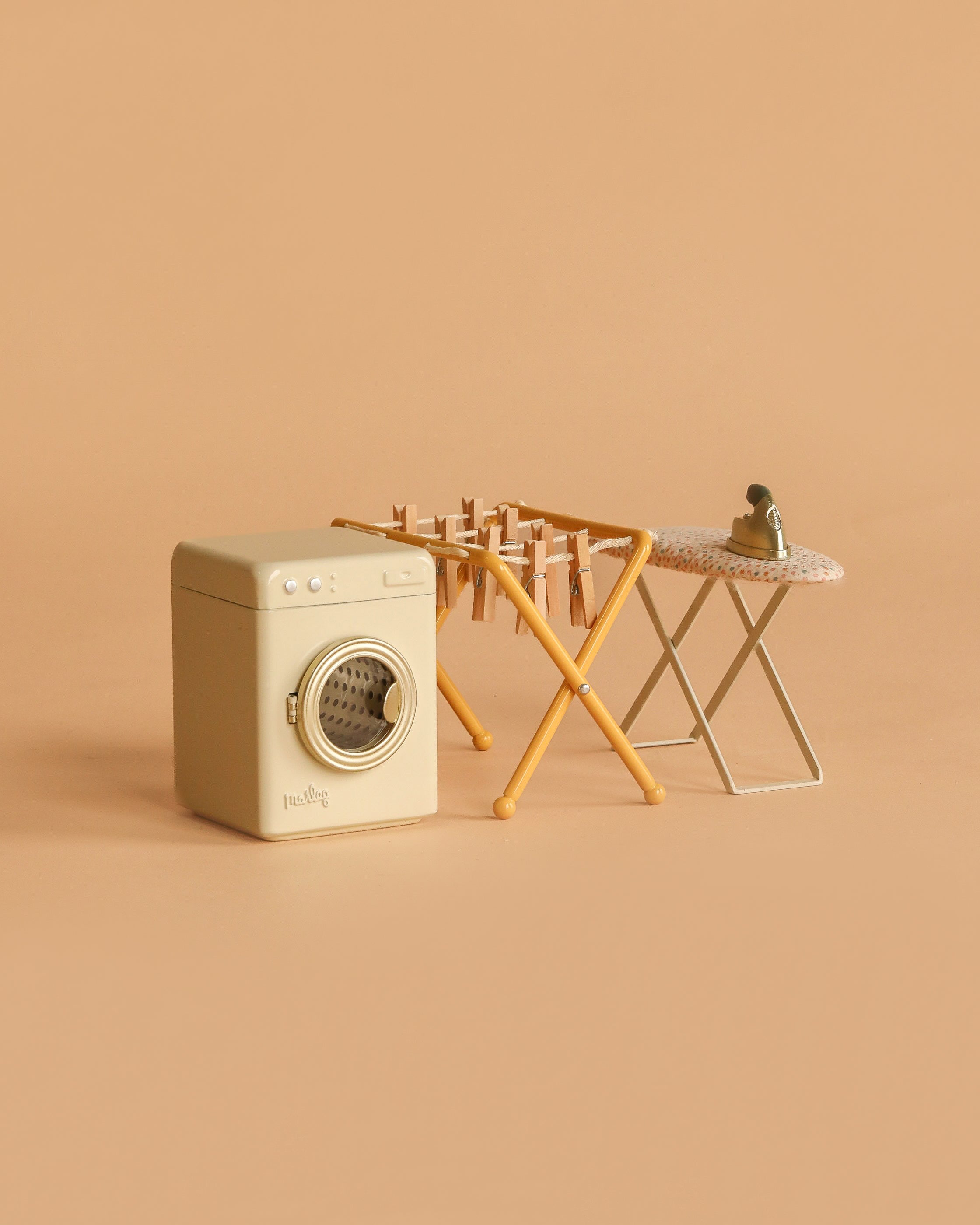 Maileg Laundry Room Set