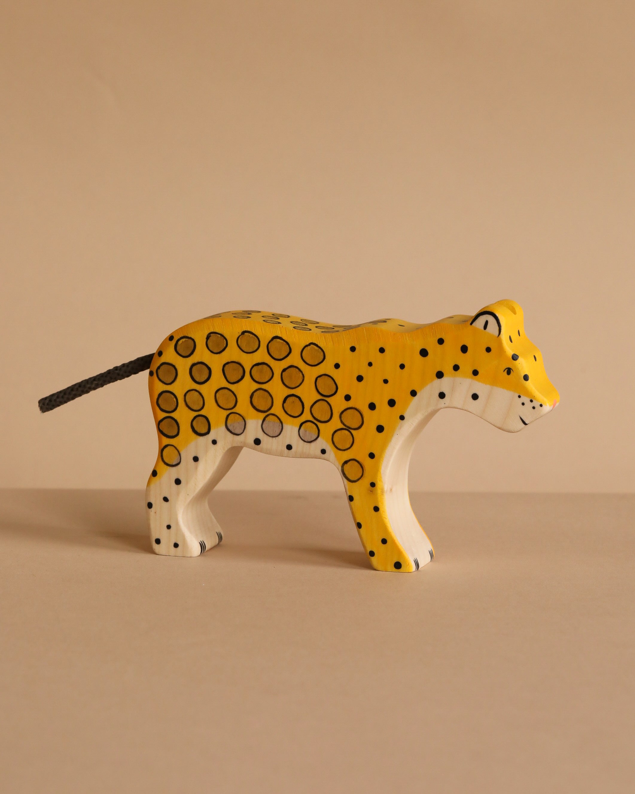 Holztiger Leopard