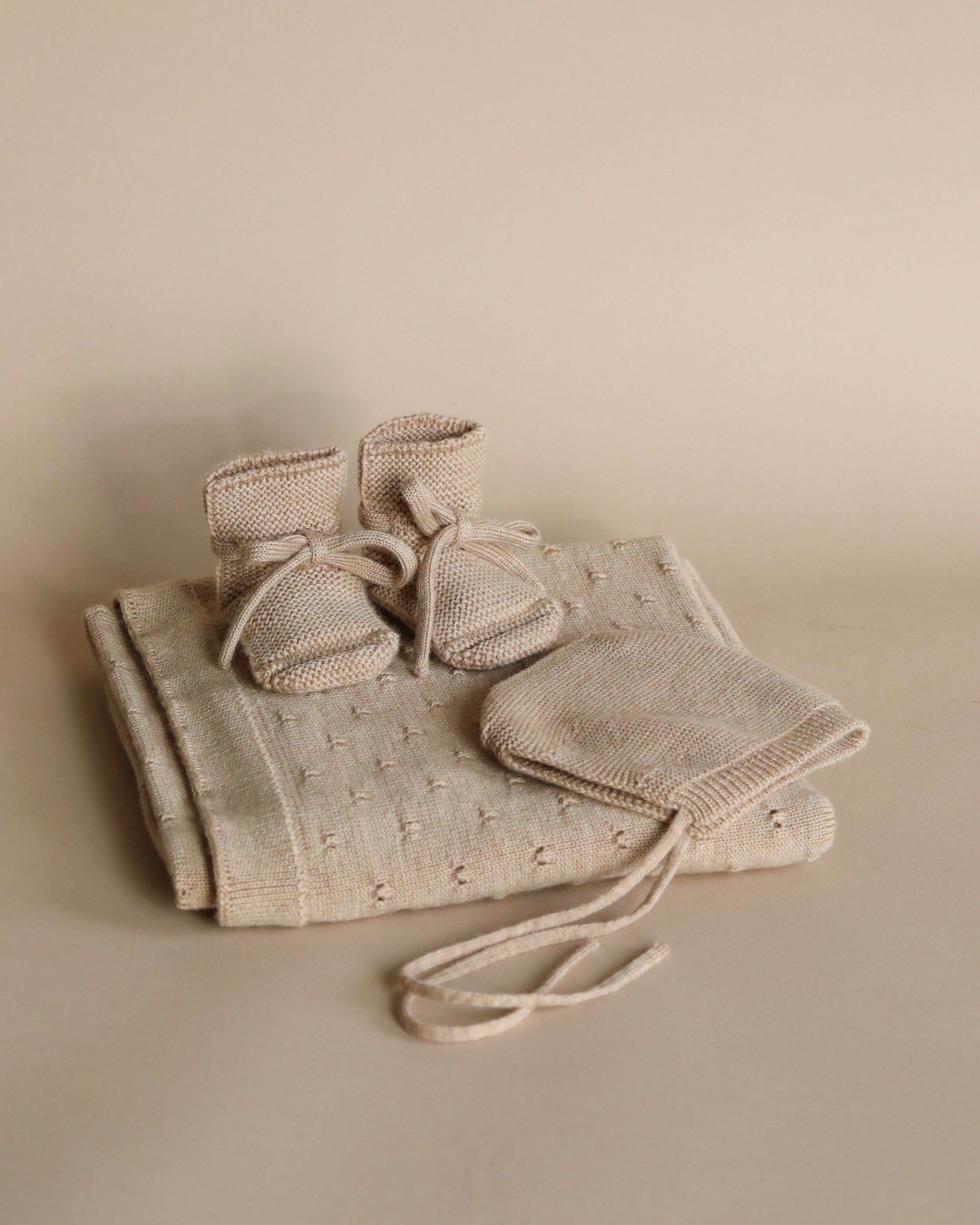 Handmade Merino Wool Newborn Bonnet - Sand