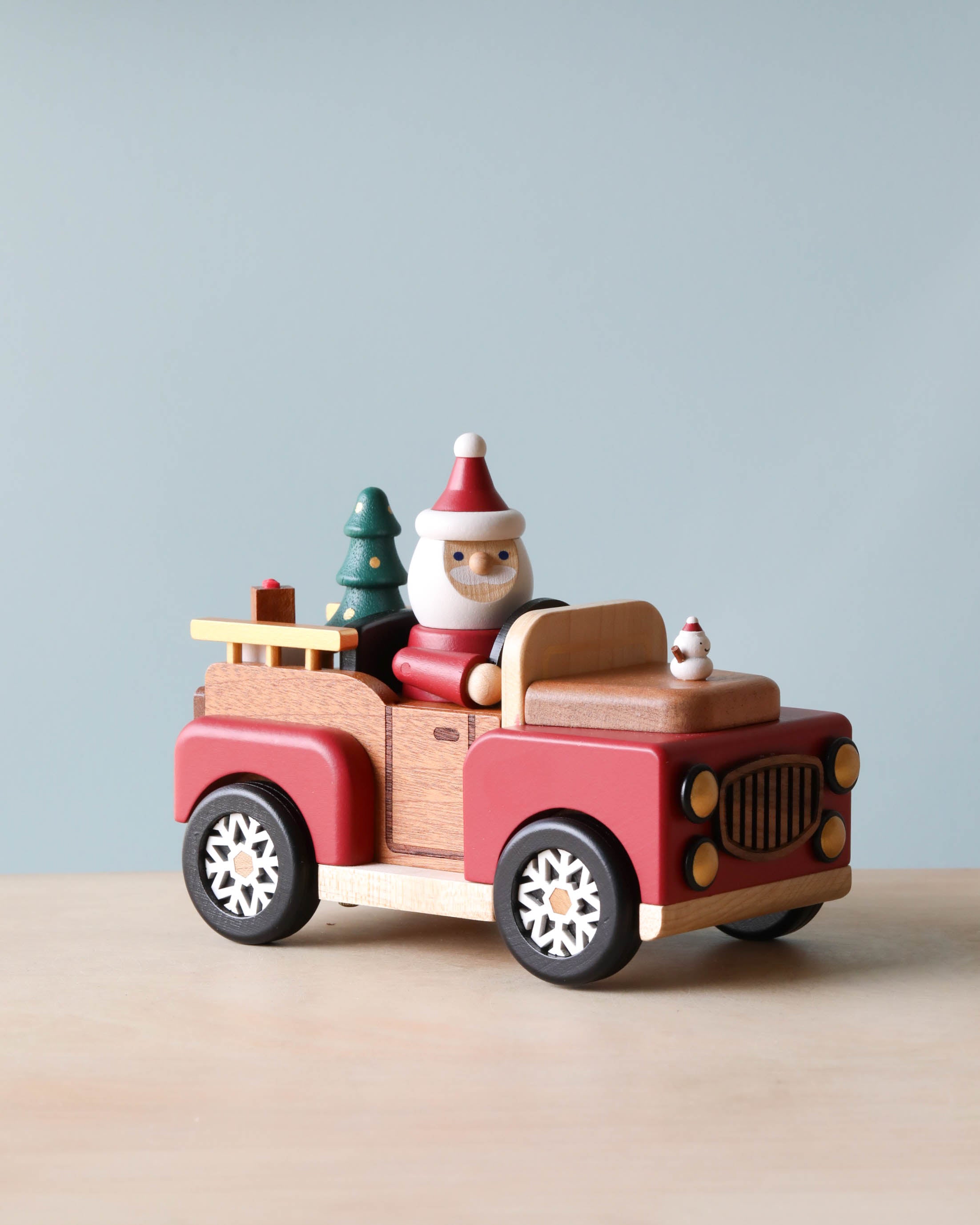 Santa-mobile Music Box
