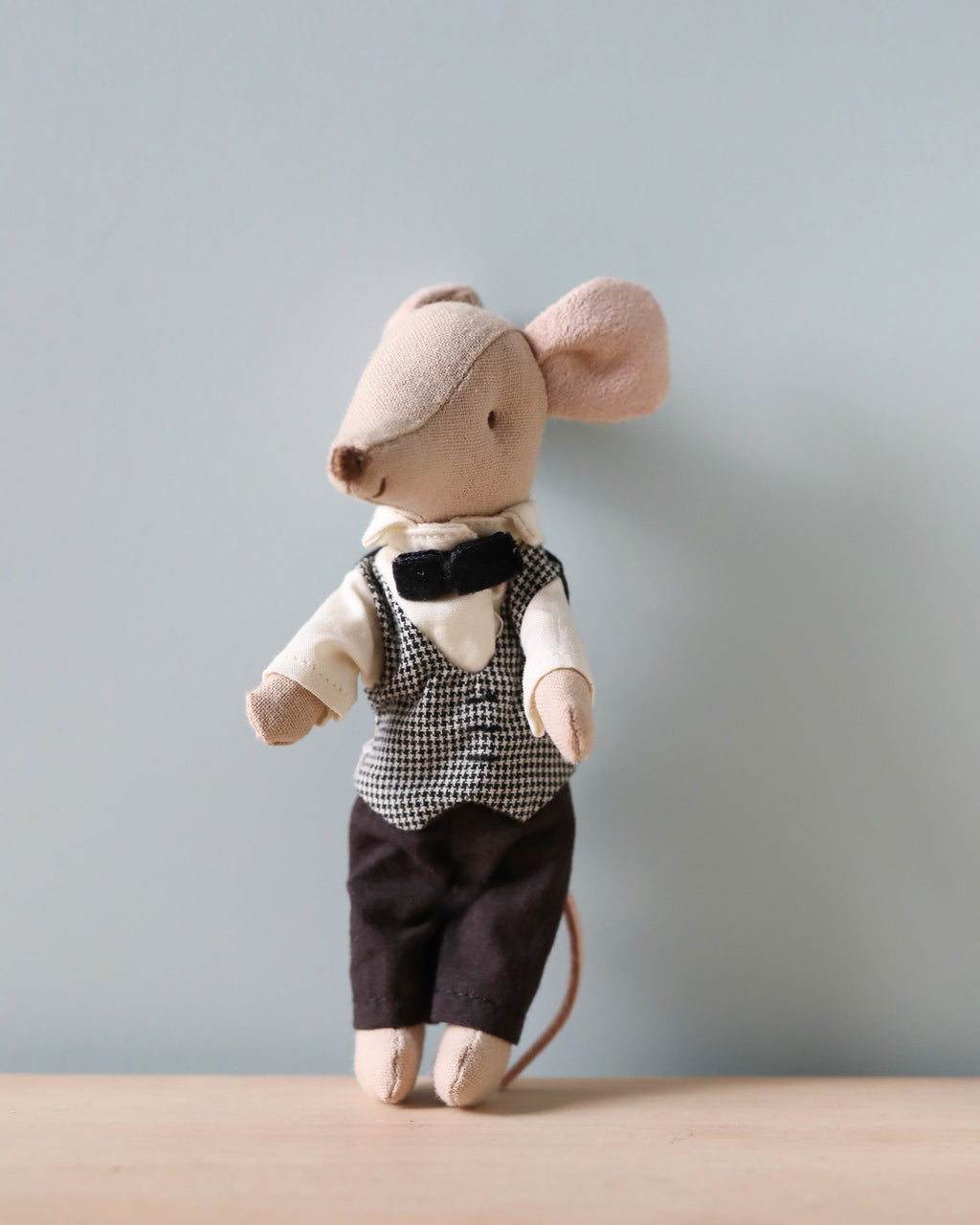 Maileg Waiter Mouse