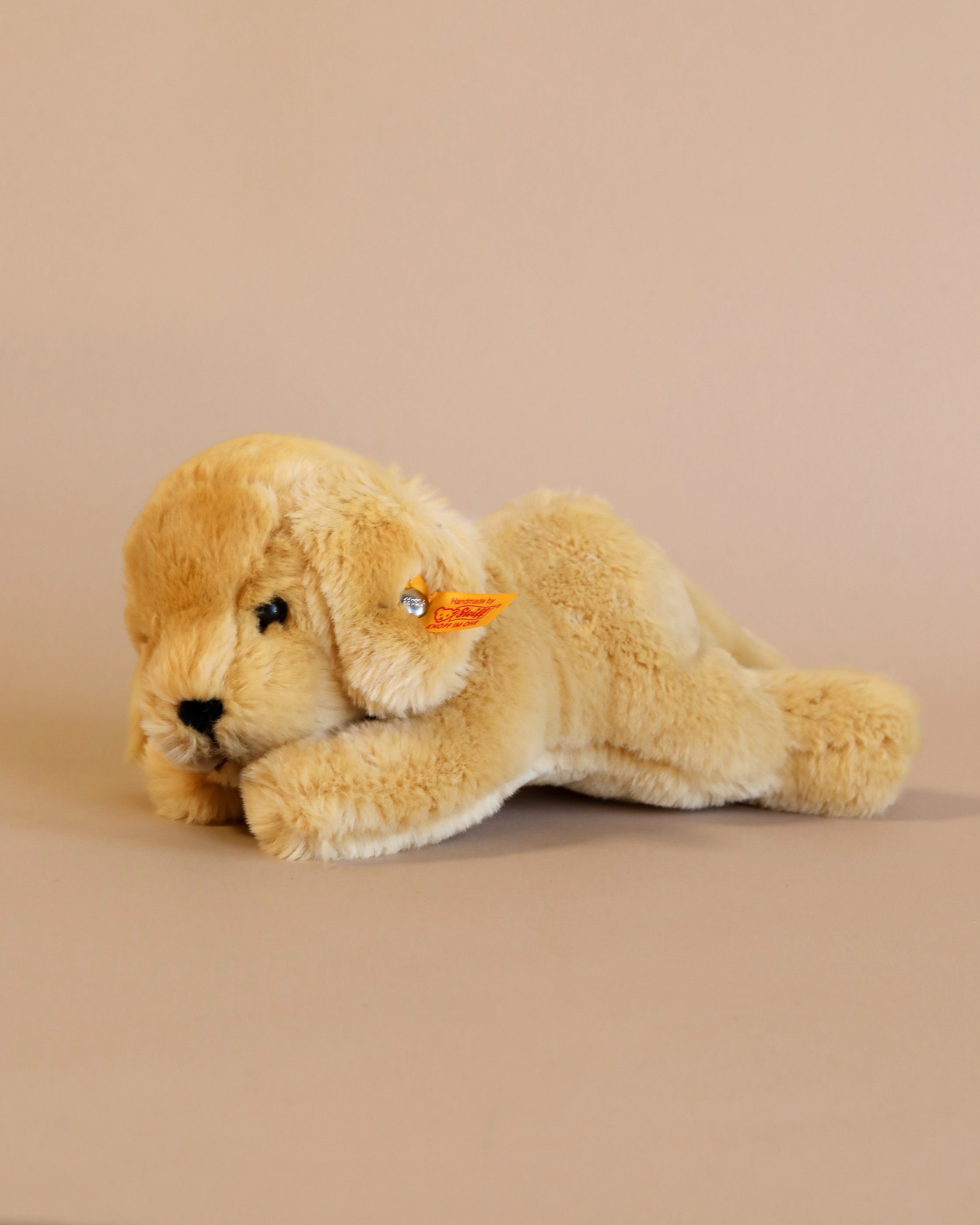 Steiff, Golden Retriever Dog Stuffed Animal