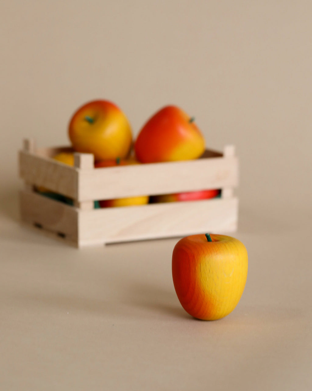 Erzi Yellow-Red Apple Pretend Food