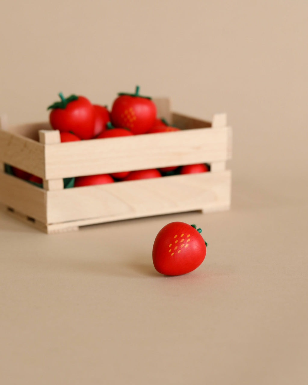 Erzi Strawberry Pretend Food