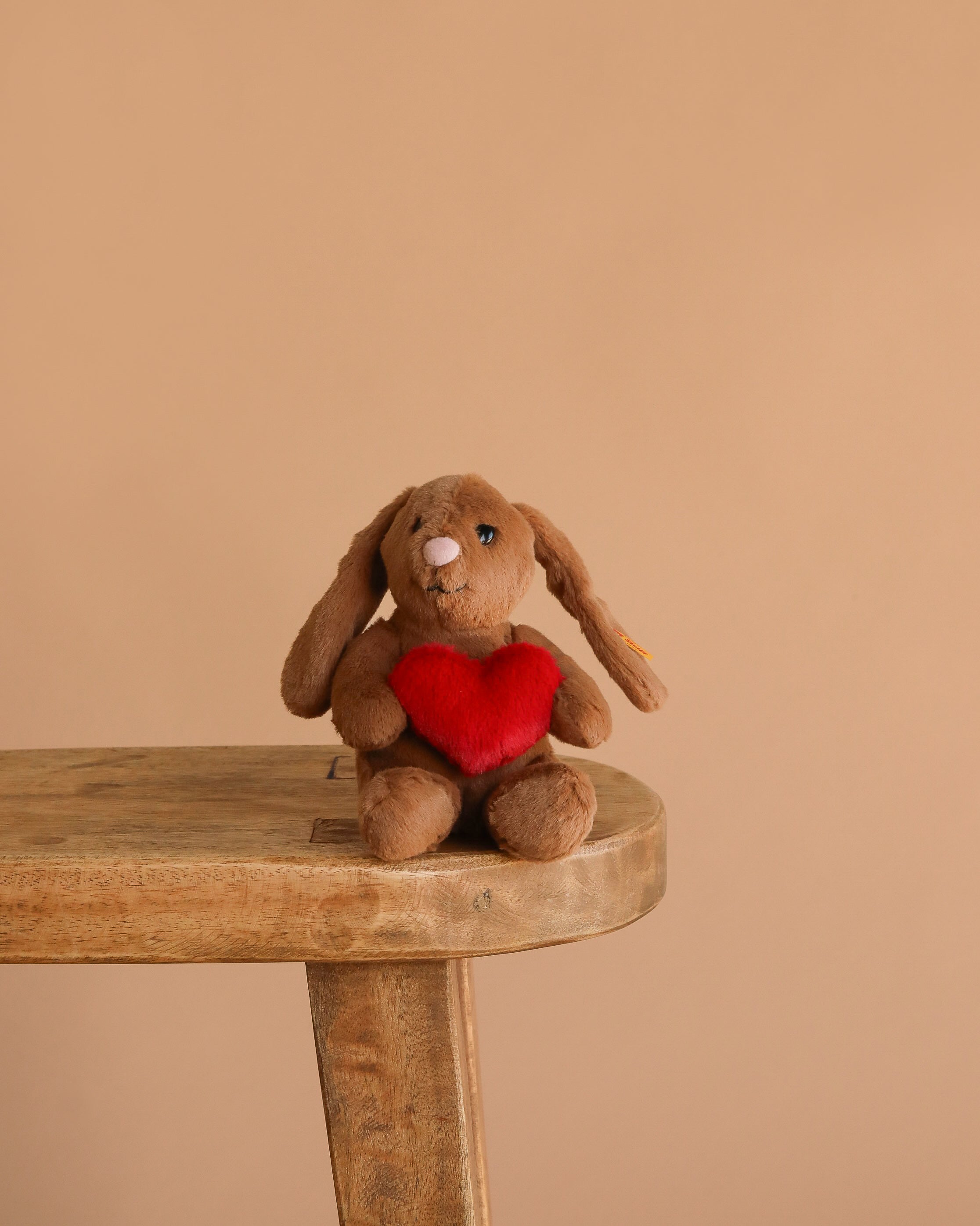 Steiff Hoppie Rabbit – Love