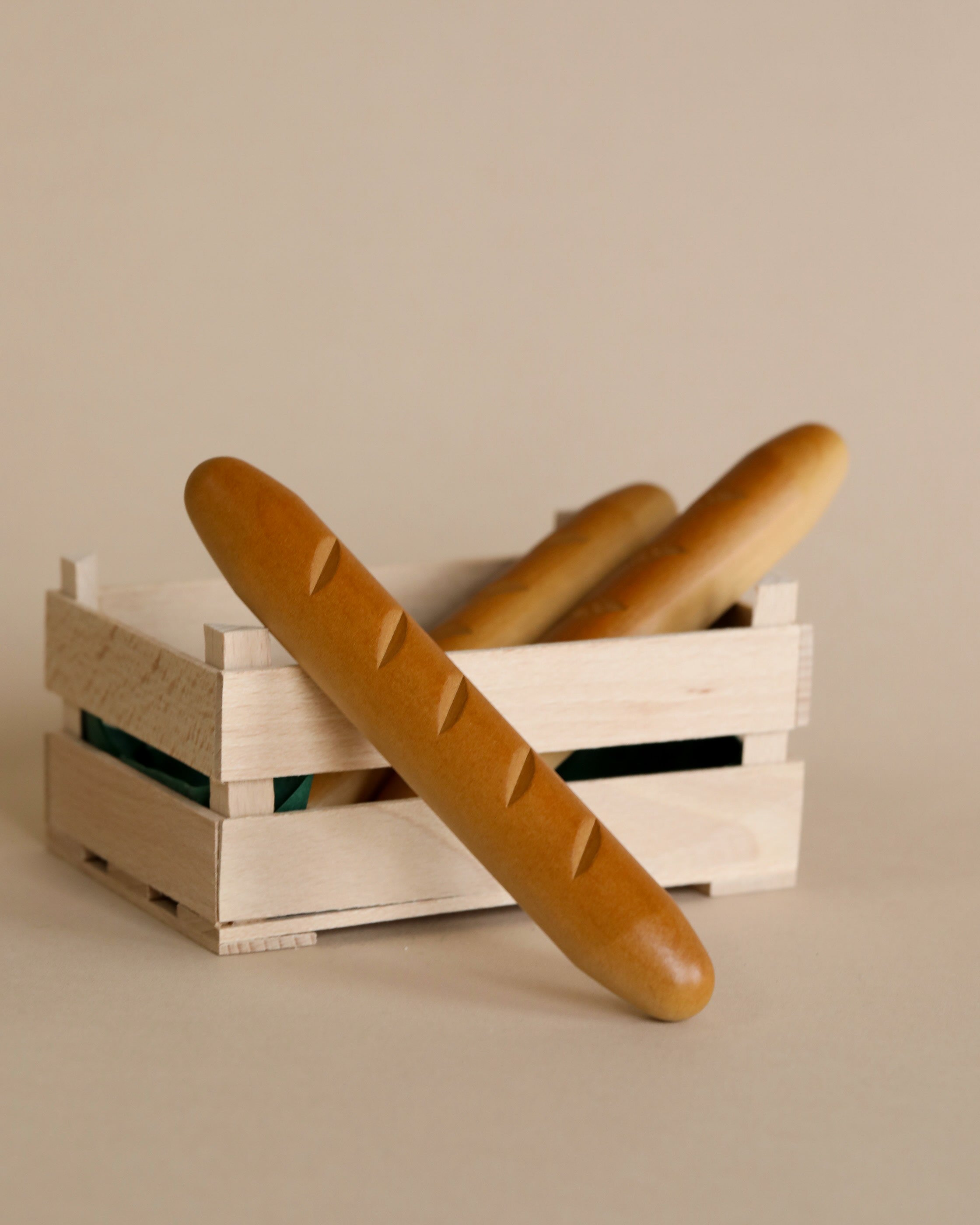 Erzi Baguette Pretend Food
