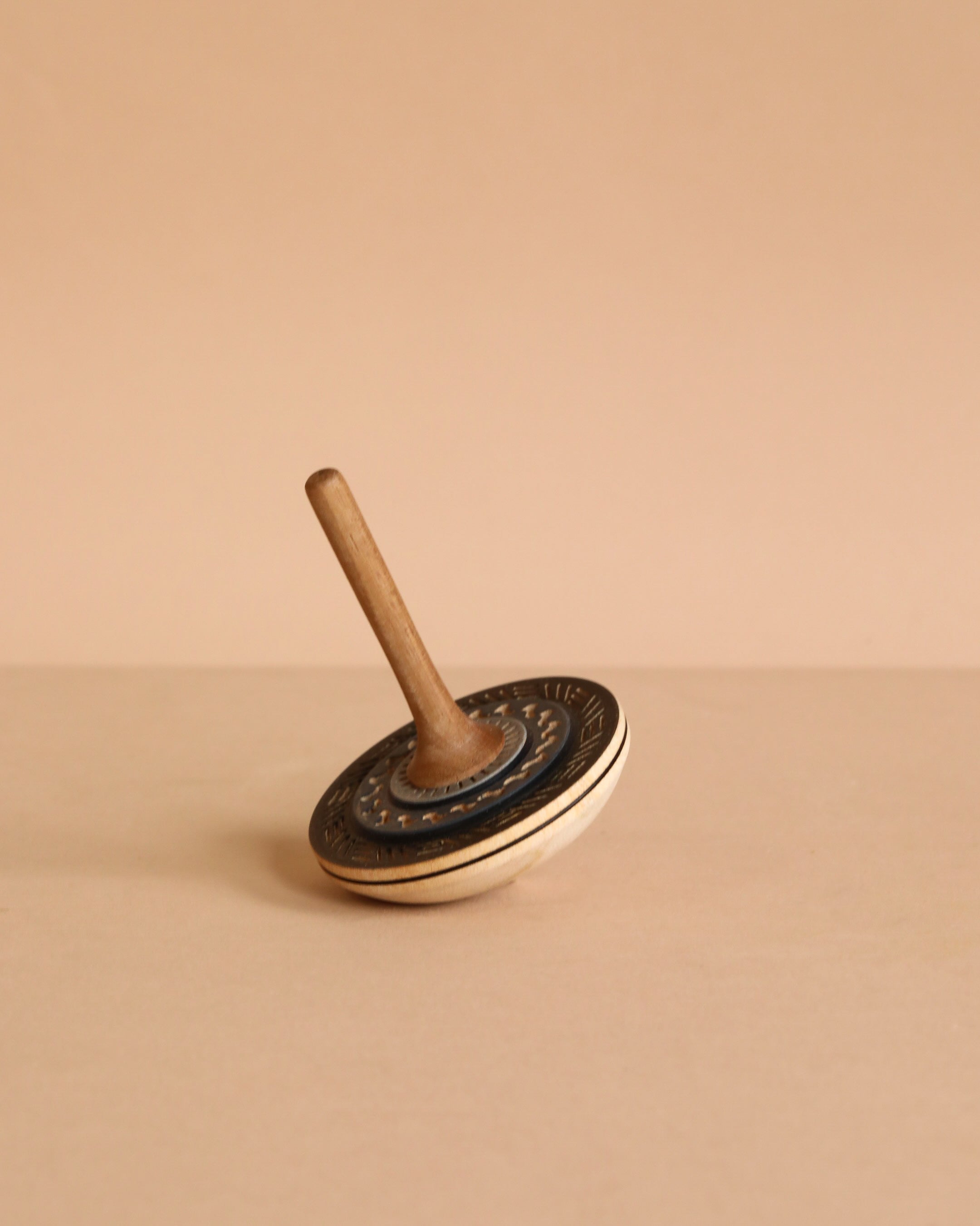 Mader Bonbon Spinning Top - Black