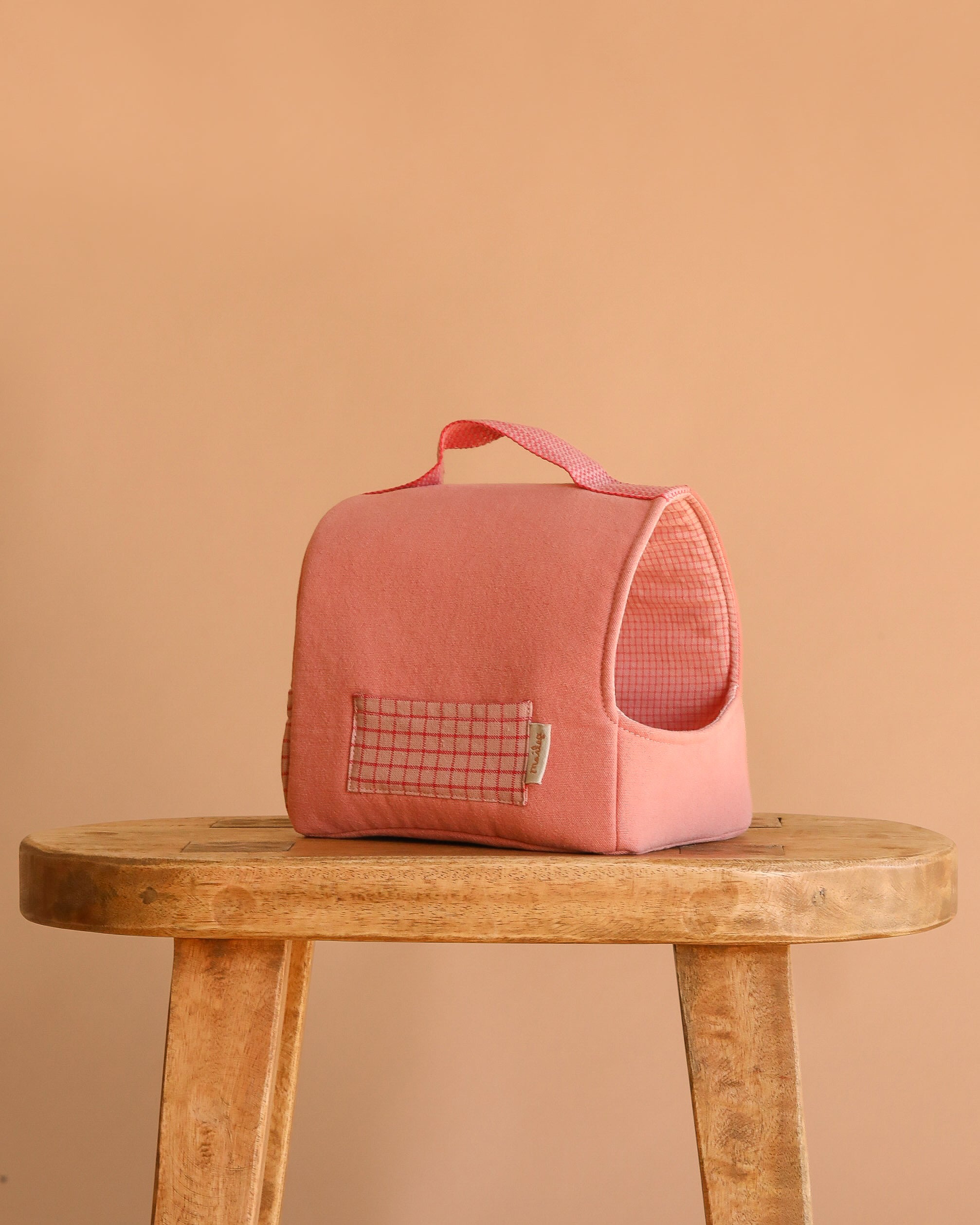 Maileg Puppy in Coral Pet Carrier - Soft Sand