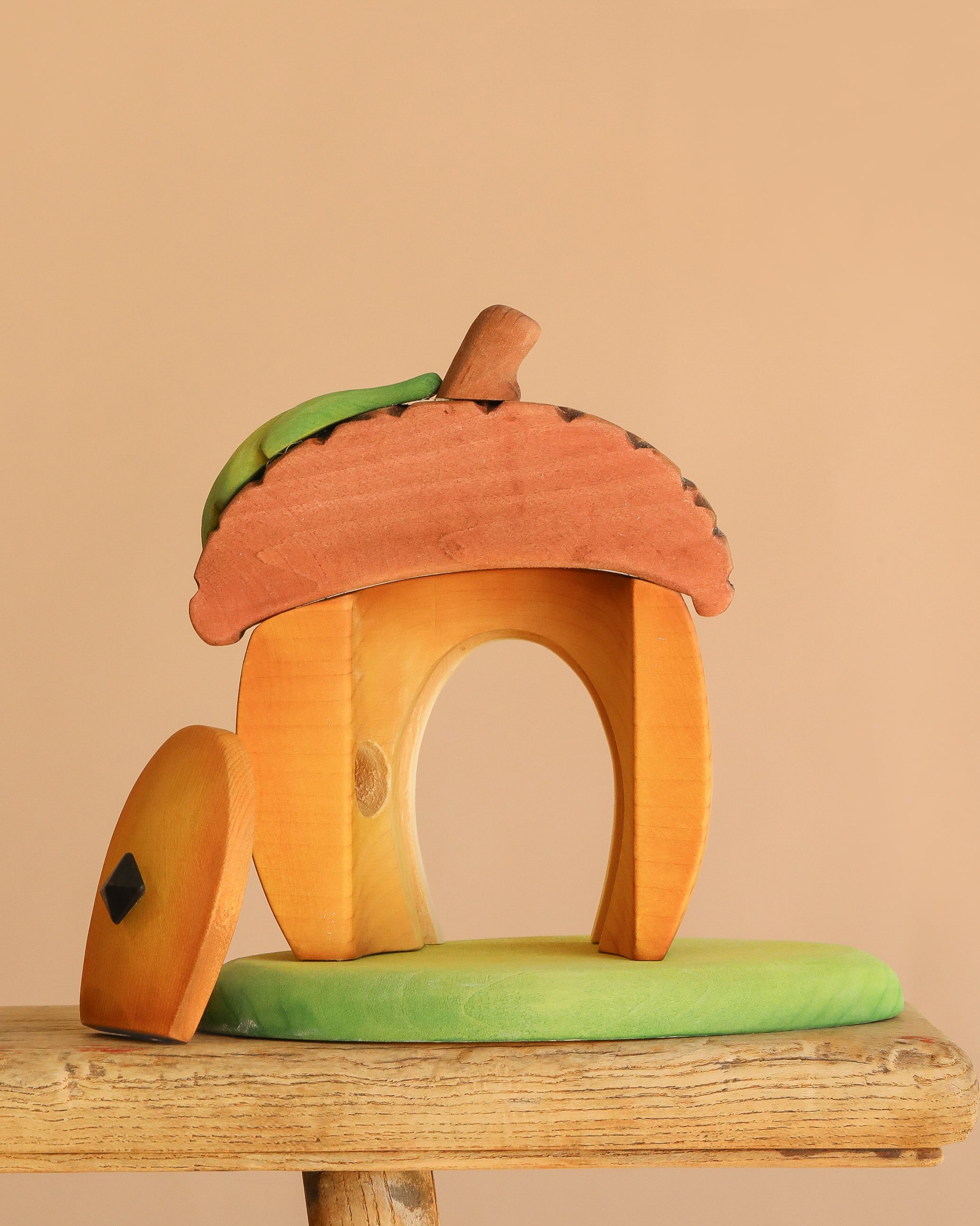 Bumbu Handmade Wooden Acorn House