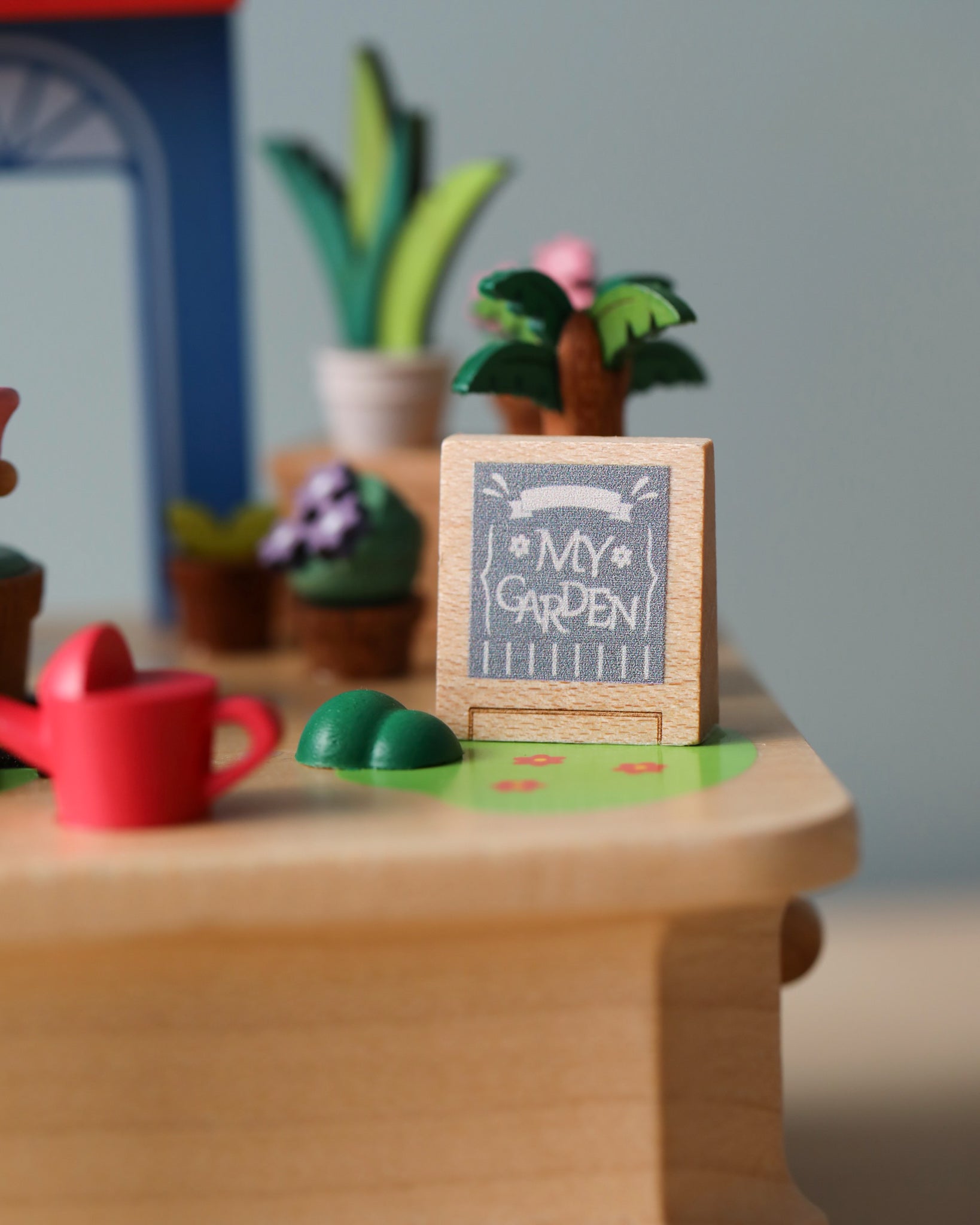 Wooden Fox Gardener Music Box