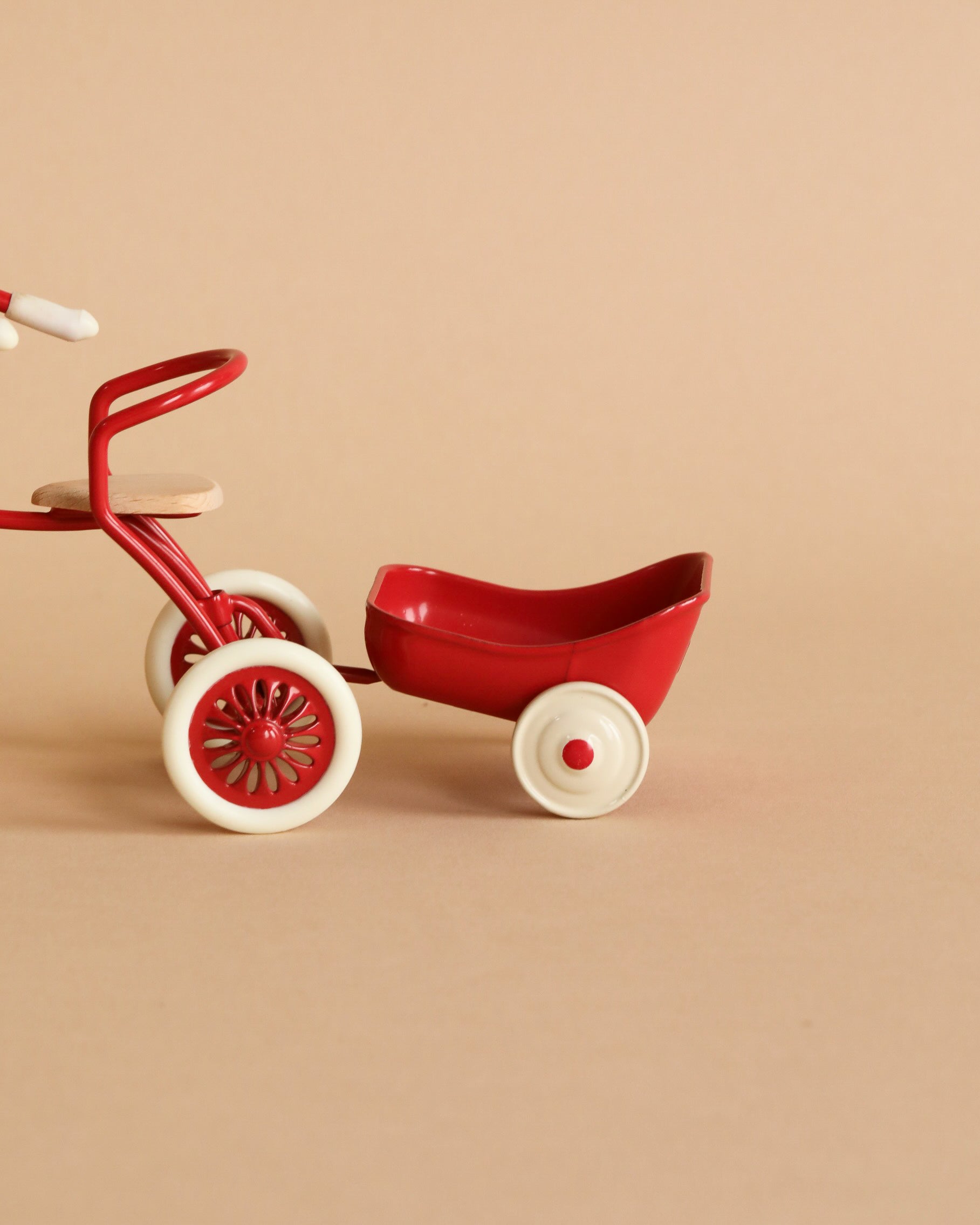 Maileg Tricycle Hanger, Mouse - Red