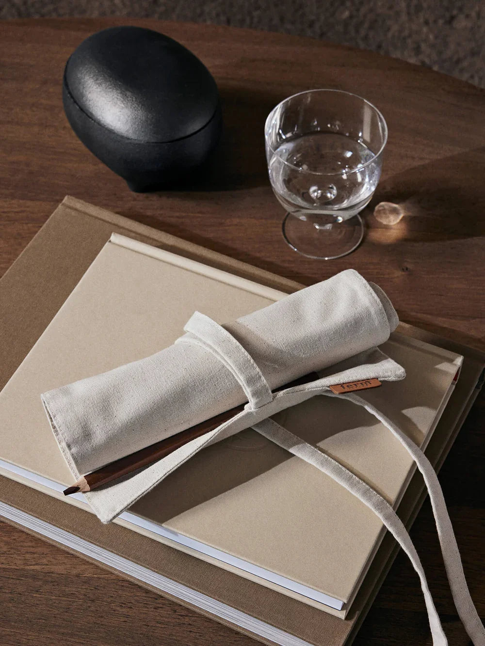 Ferm Living Ally Pencil Wrap - Off-white