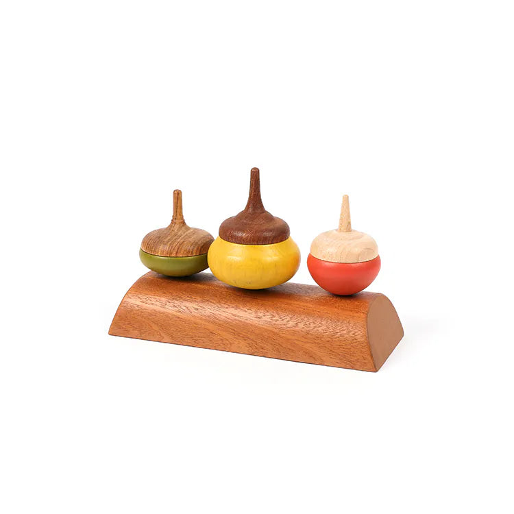 Wooderful Life 
Wooden Spinning Top Set - Chestnut