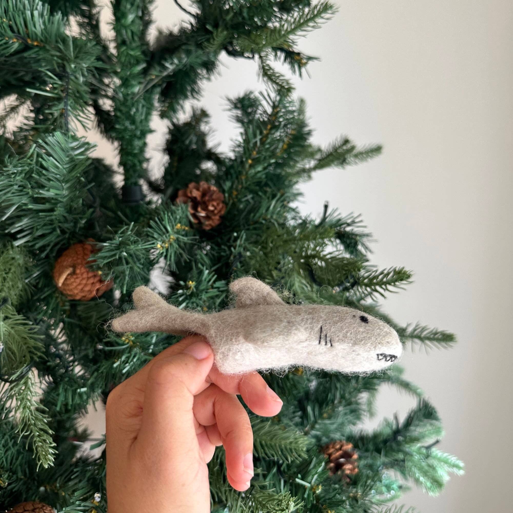 Finger Puppet: Shark