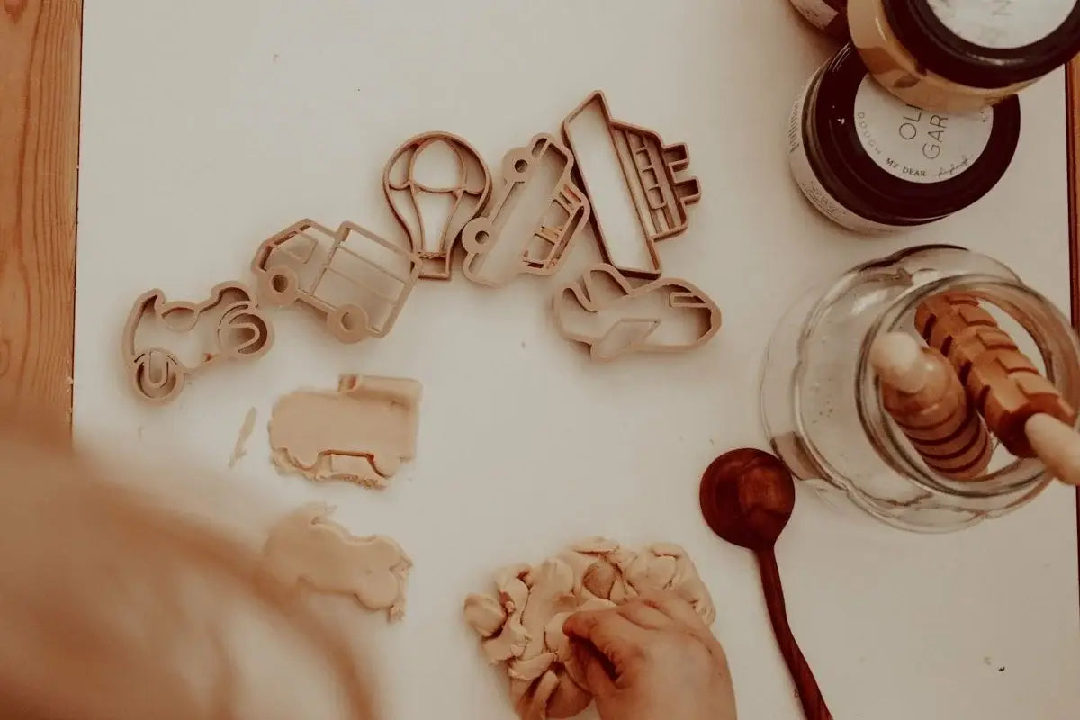 Transport Cutter Set - Eco Playdough Tool