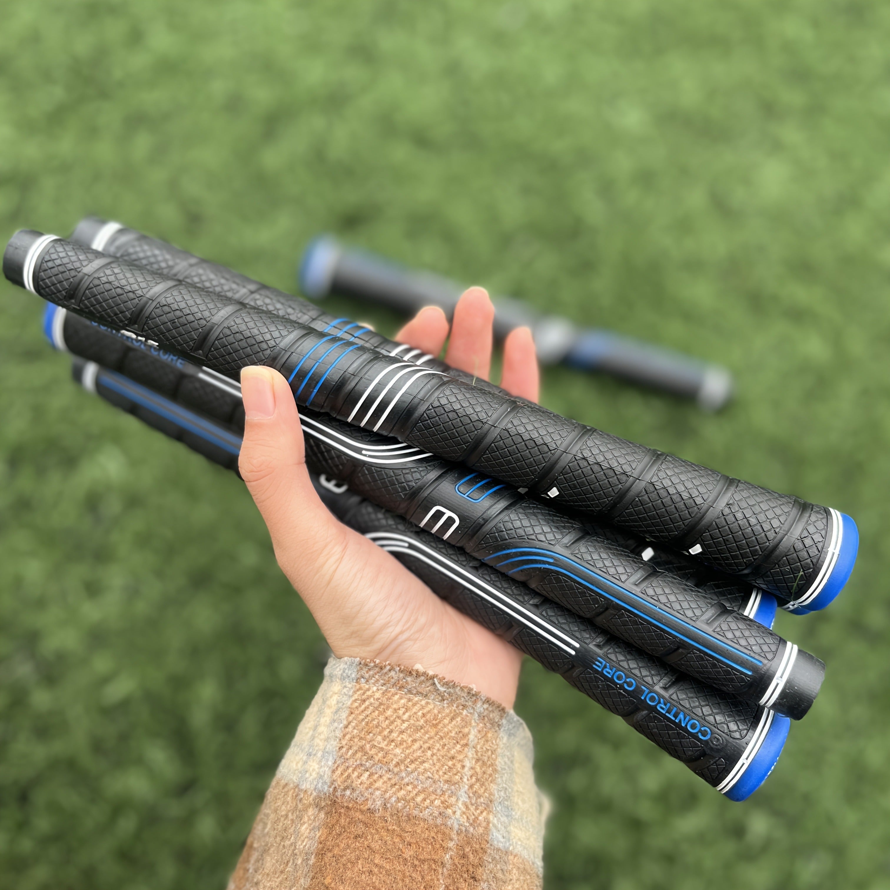 Oversized Golf Grips 10-Pack | Jumbo Blue Soft Rubber Anti-Slip Golf Club Grips for Iron & Wood Clubs – Ergonomic Precision Control Design for All Skill Levels with Custom Texture & Enhanced Durability