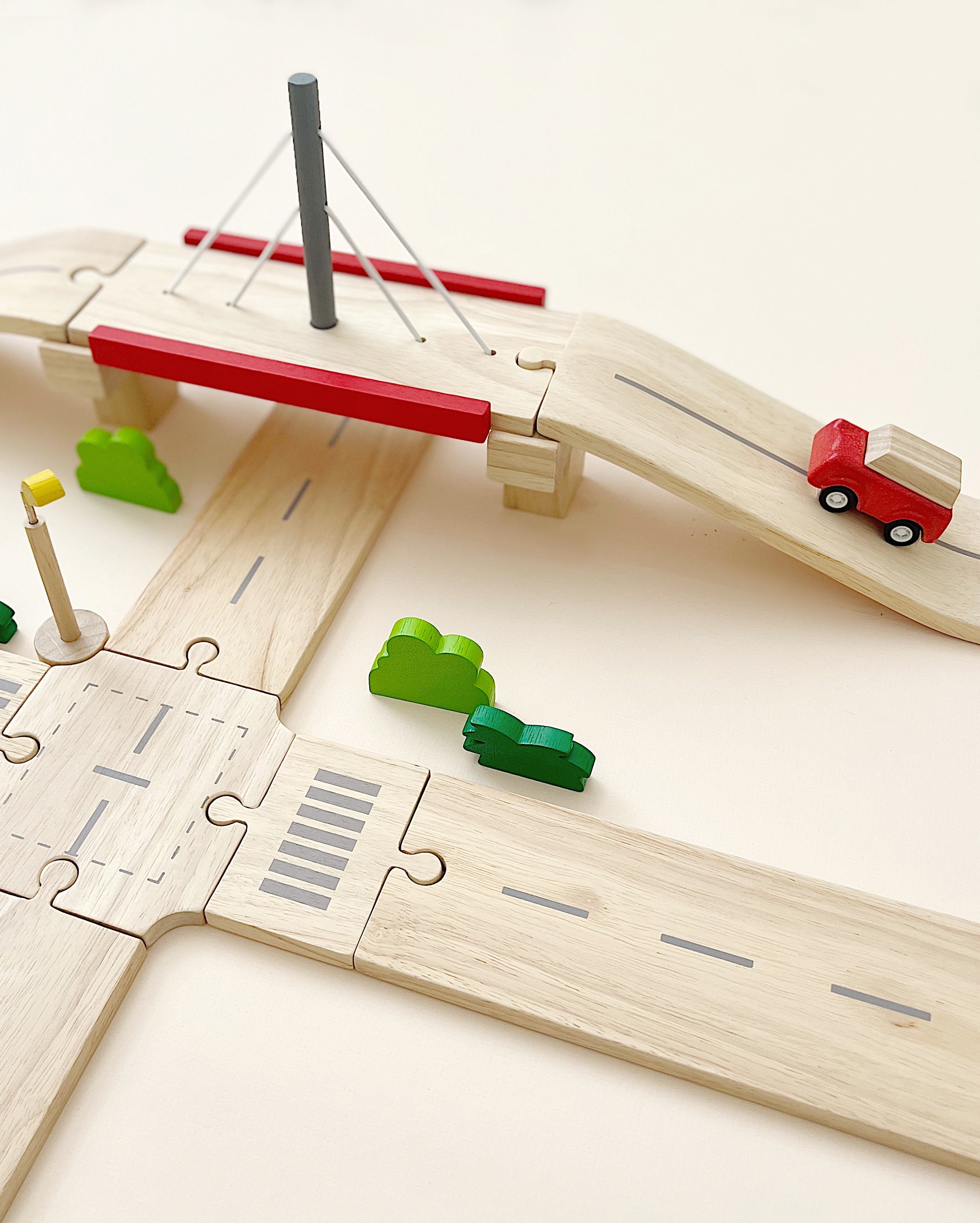 Wooden Road System Deluxe