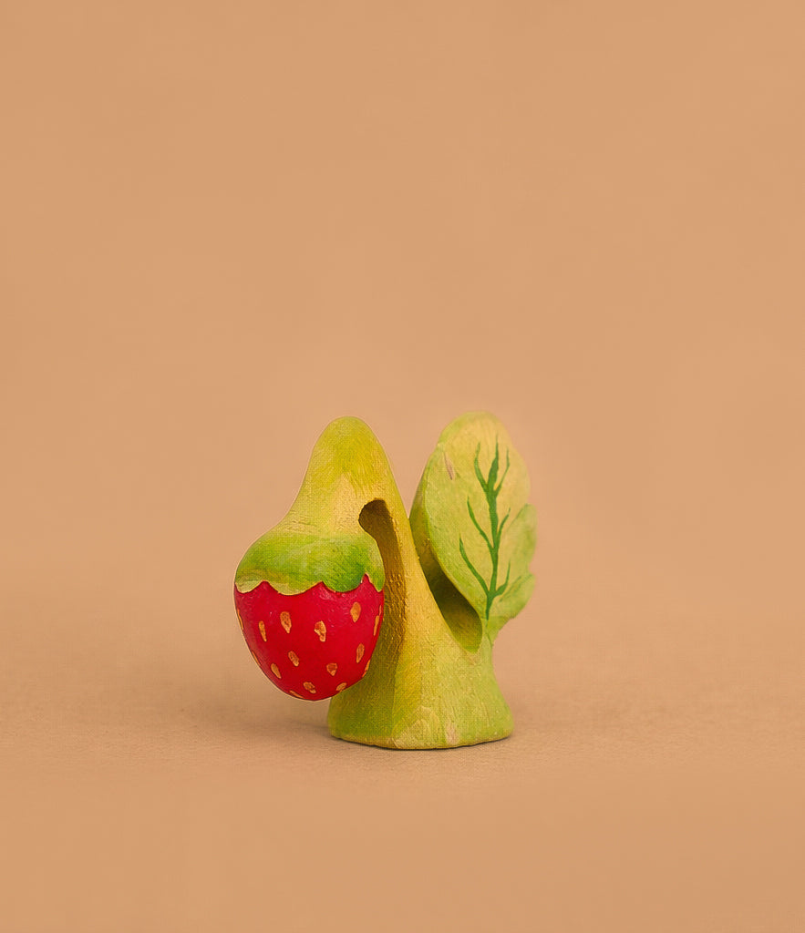 Bumbu Handmade Wooden Strawberry Plant