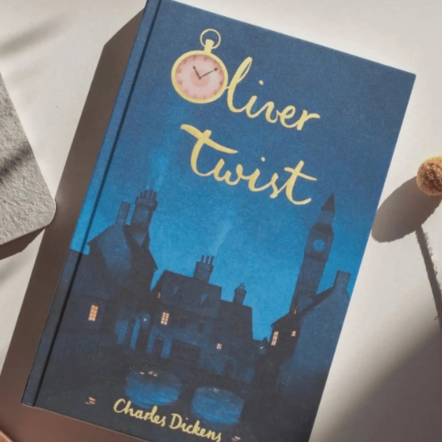 Oliver Twist | Dickens | Collector's Edition | Hardcover Book