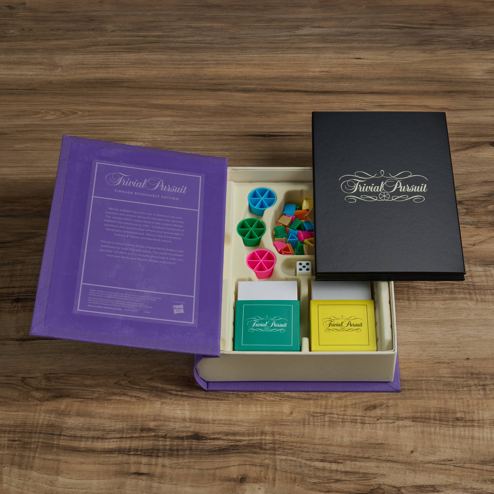 Board Game: Trivial Pursuit Vintage Bookshelf Edition