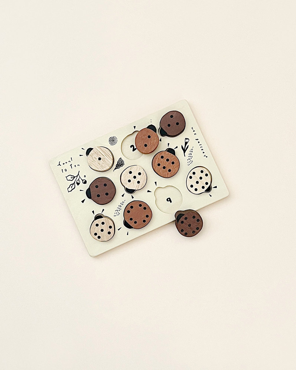 Wooden Tray Puzzle - Count to 10 Ladybugs