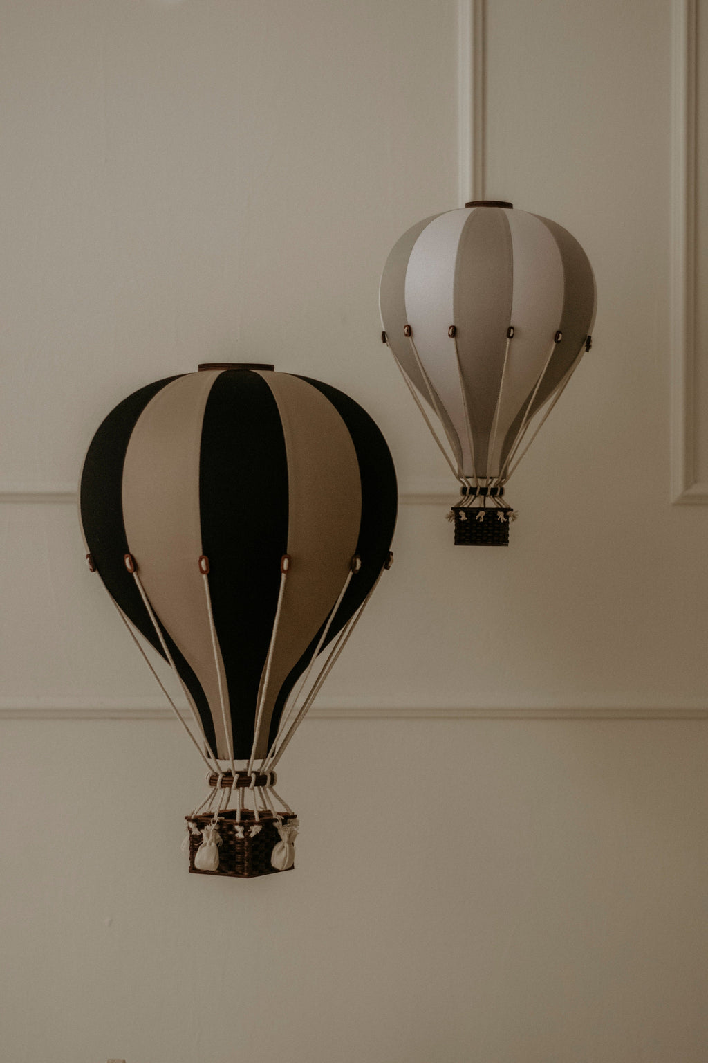 Hot Air Balloon - Black