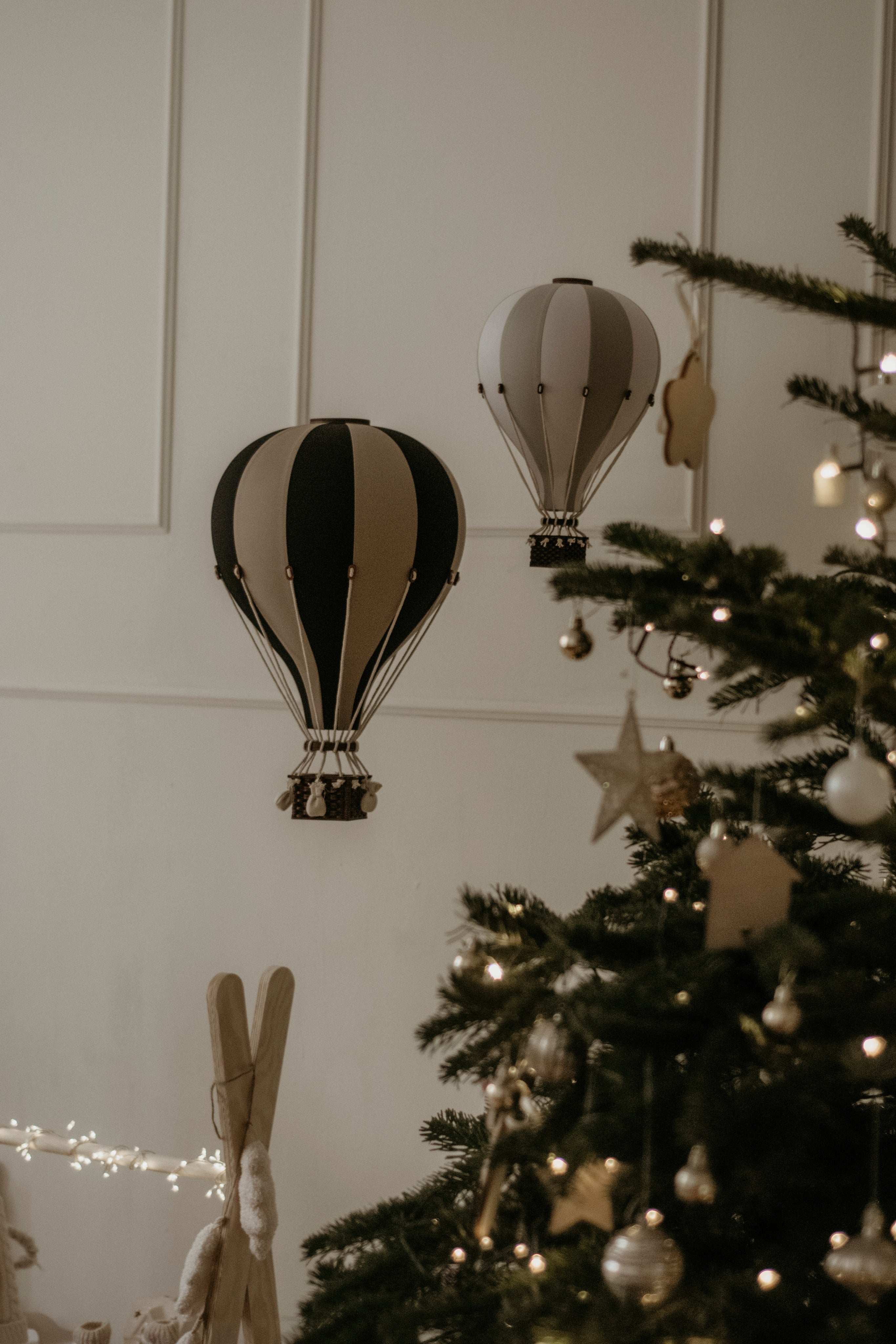 Hot Air Balloon - Black