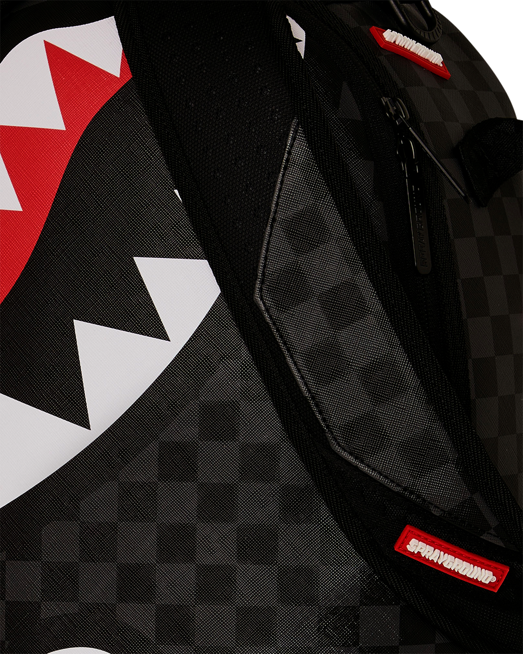 BACKPACK IN REVERSE BACKPACK