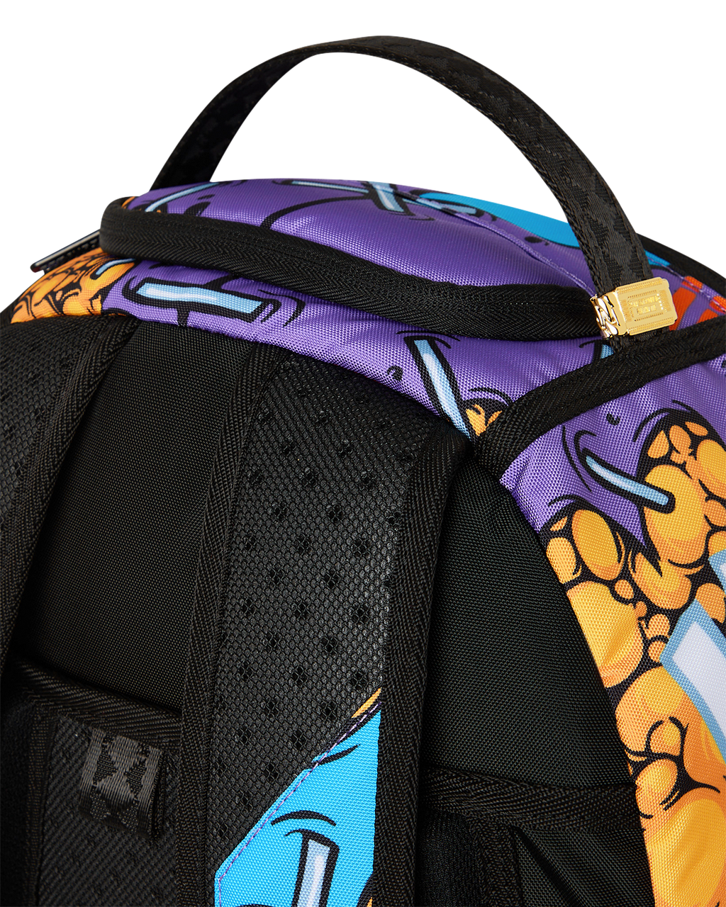 COLLABORATION SH11NA01 BEYOND SHARK BACKPACK
