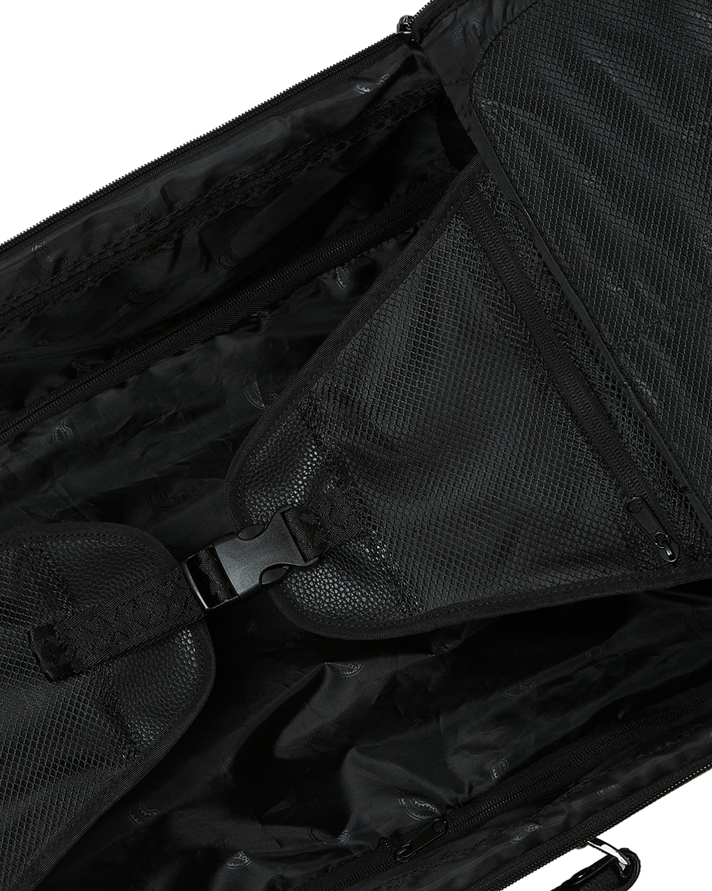 LENTICULAR EFFECTS SOFT SHELL CARRY-ON LUGGAGE