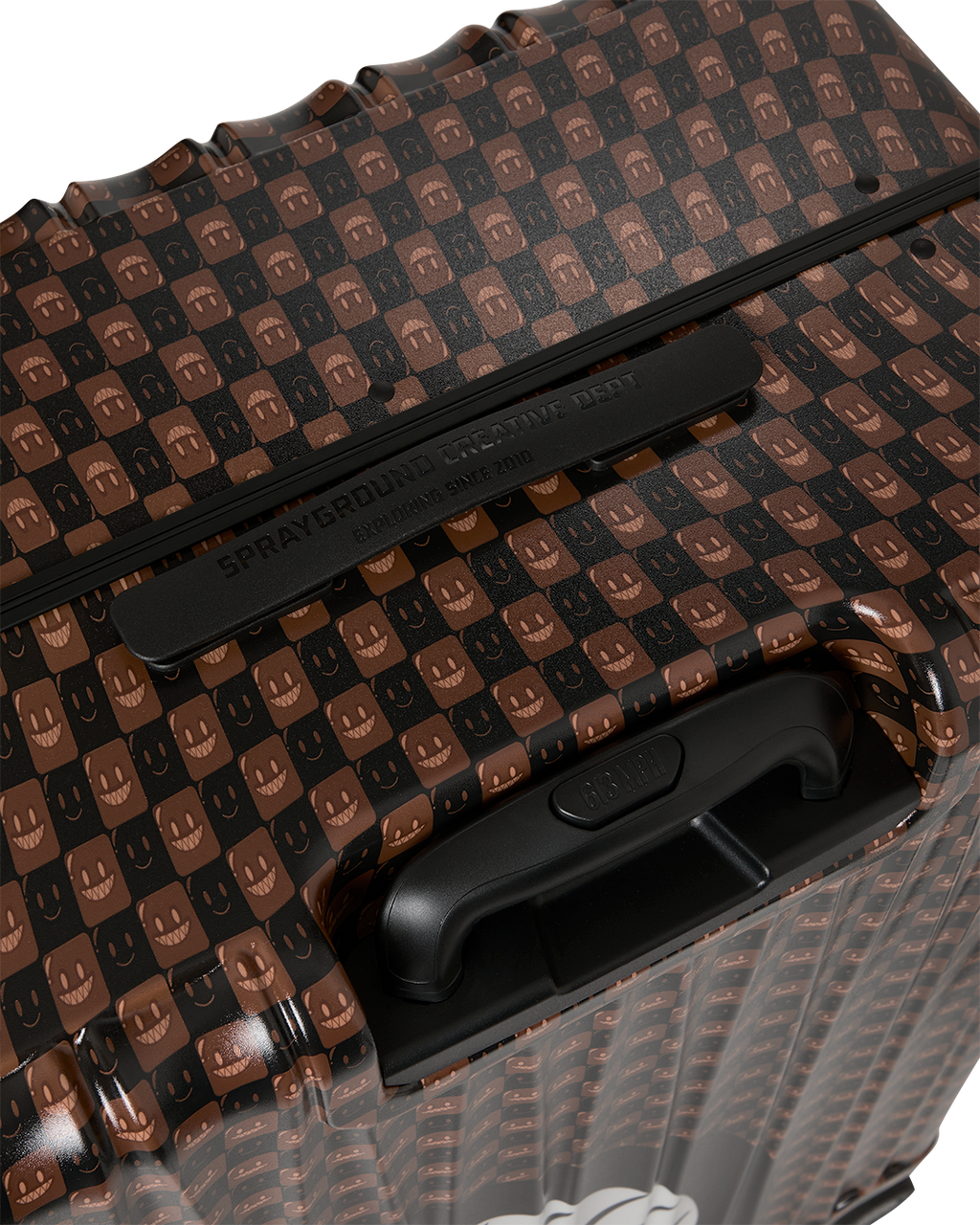SHARKS IN PARIS GRIN & GRIND FULL-SIZE LUGGAGE