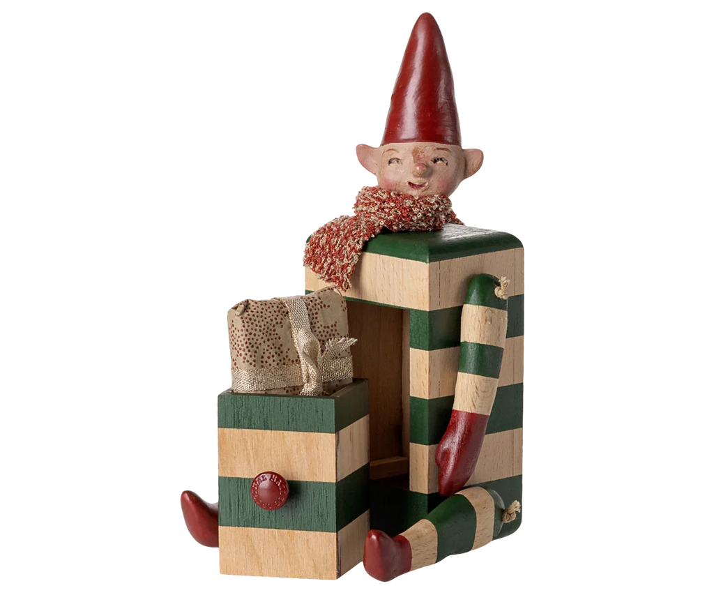 PRE-ORDER: Maileg Elf with Drawer - Green (Estimated Arrival Mid August)
