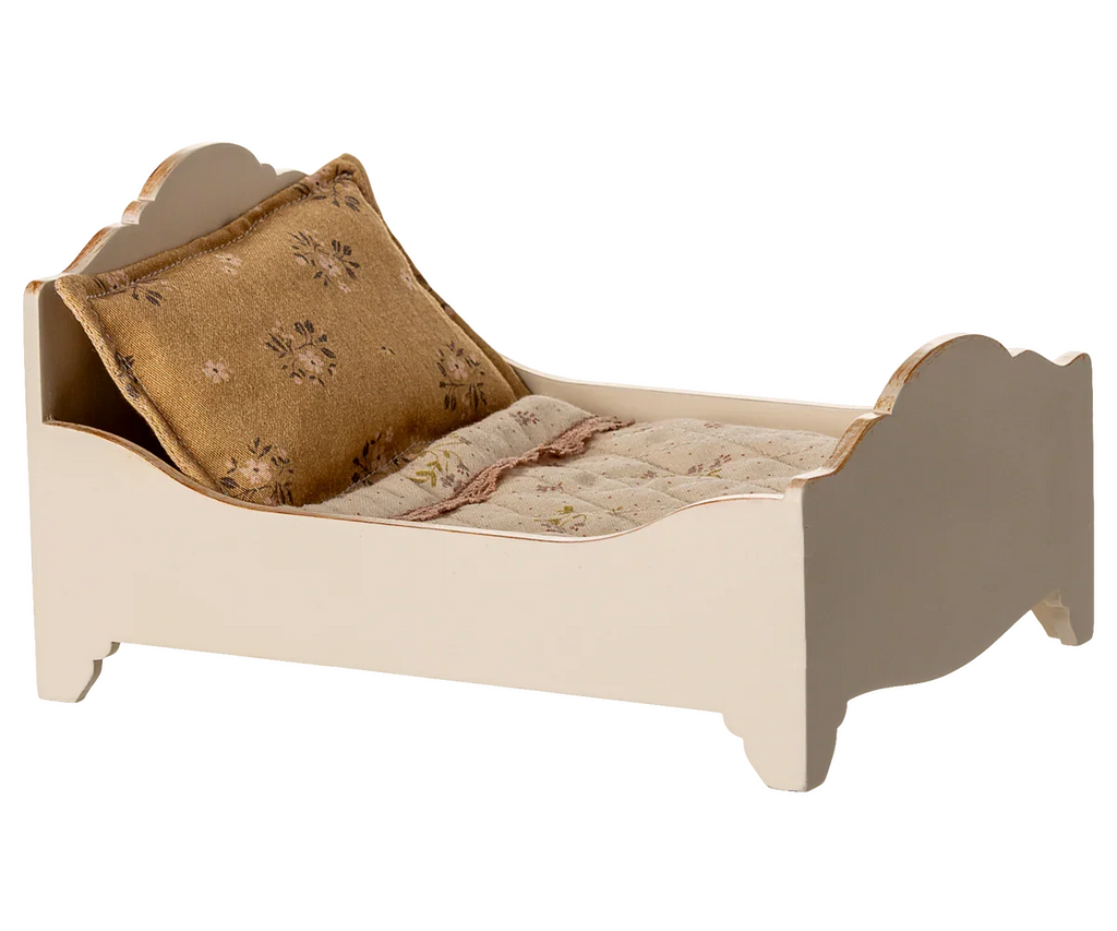 Maileg Wooden Bed, Mouse - Off White