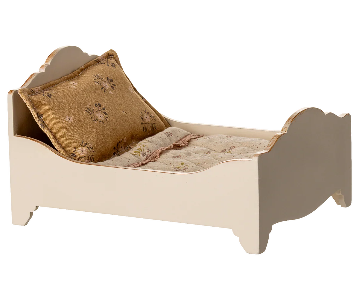 Maileg Wooden Bed, Mouse - Off White