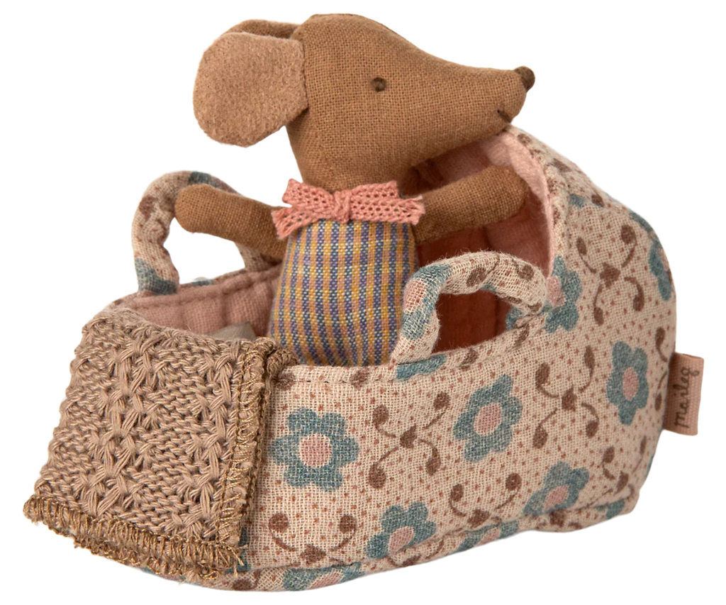 Maileg Carry Cot, Baby Mouse Size - Rose