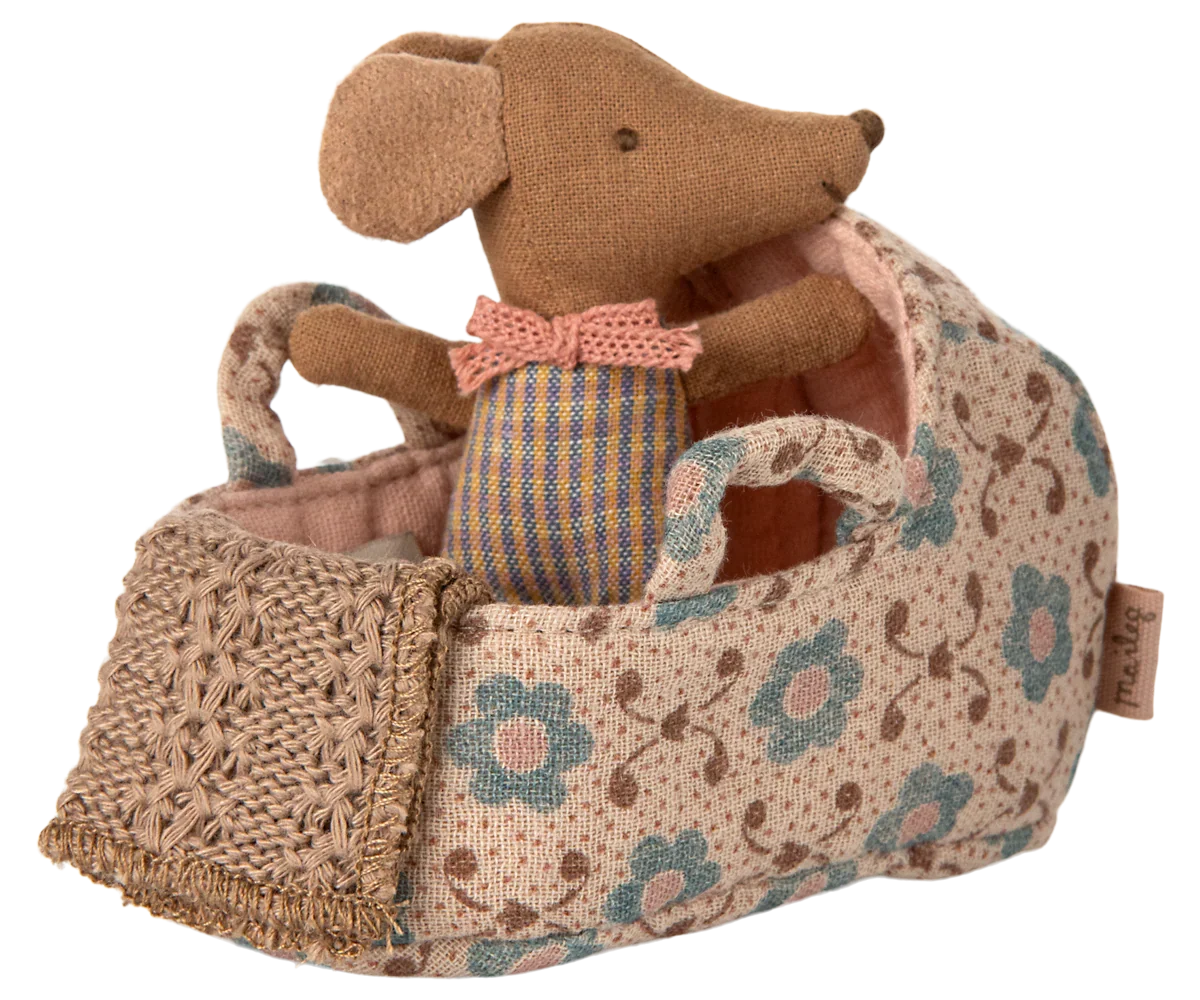 Maileg Carry Cot, Baby Mouse Size - Rose